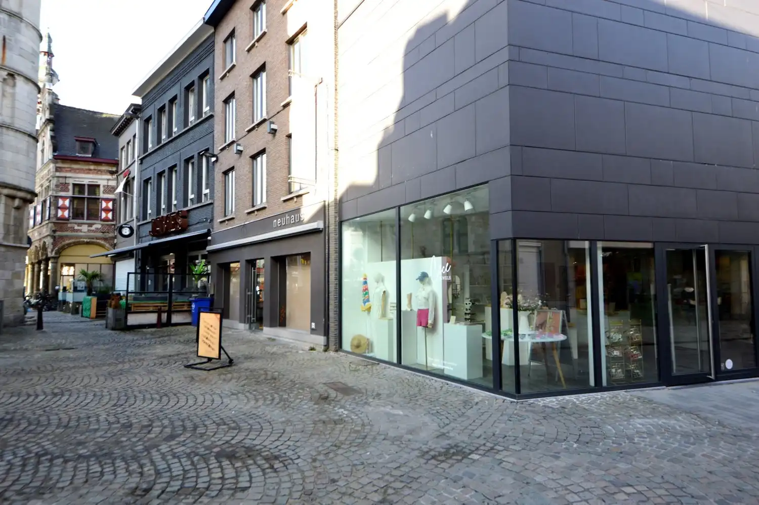 Uniek handelspand met ontwikkelingspotentieel in hartje Aalst op AAA LOCATIE foto 27