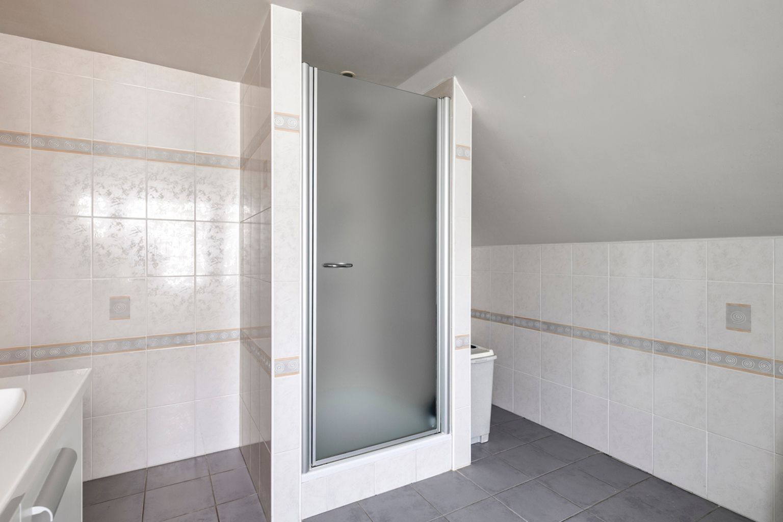 Uitstekend onderhouden en instapklare villa op 8 are 51 ca foto 17