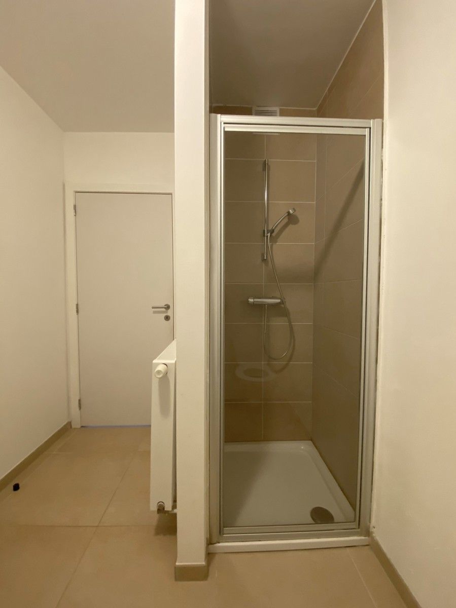 Appartement te huur foto 8