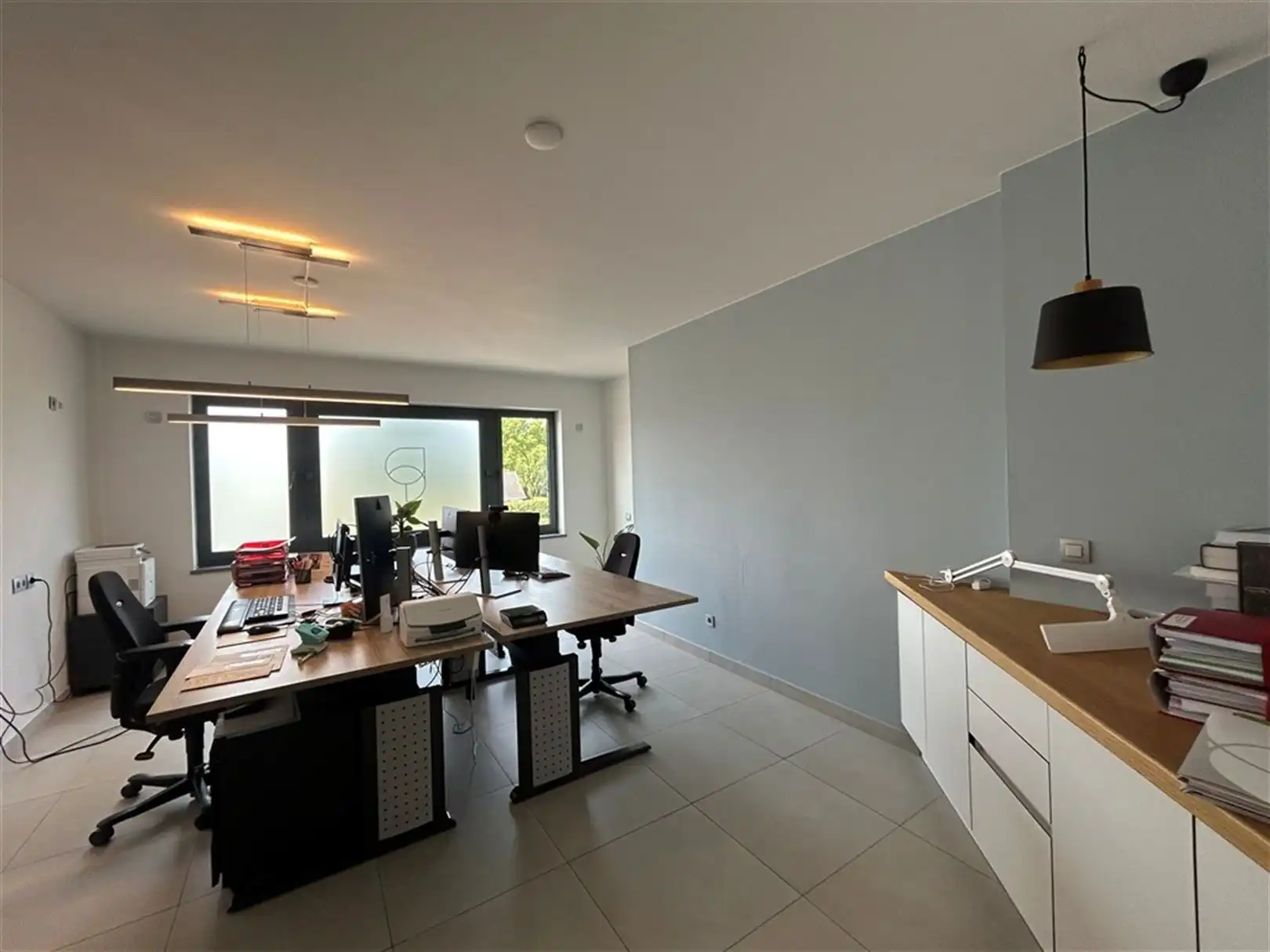 Kantoorgebouw foto 11