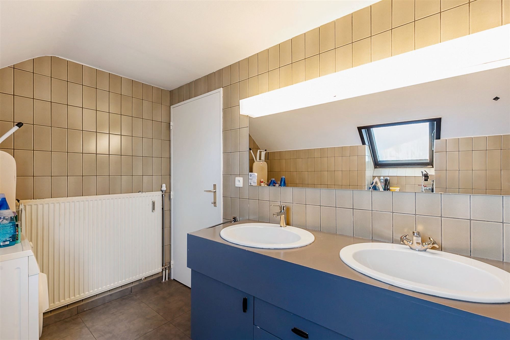 PERFECT ONDERHOUDEN APPARTEMENT MET 1 SLAAPKAMER OP CENTRALE LIGGING IN KOERSEL CENTRUM foto 16