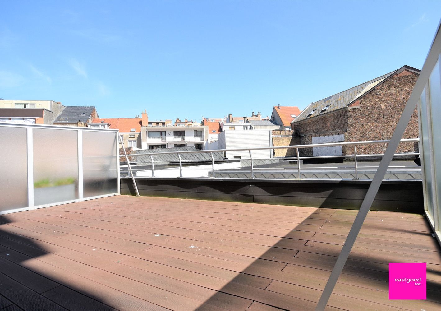 Stijlvol appartement met groot zonneterras, centrum Oostende foto 12