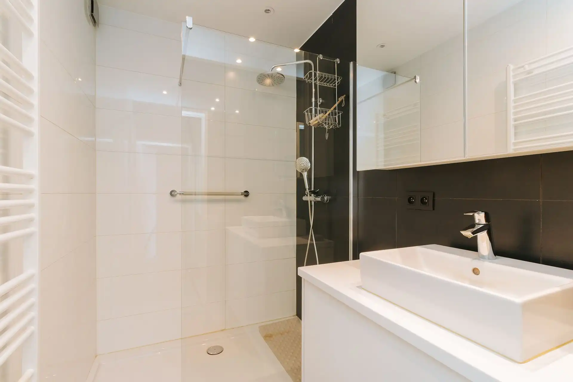 Appartement met 2 slaapkamers en terras in Wilrijk foto 15