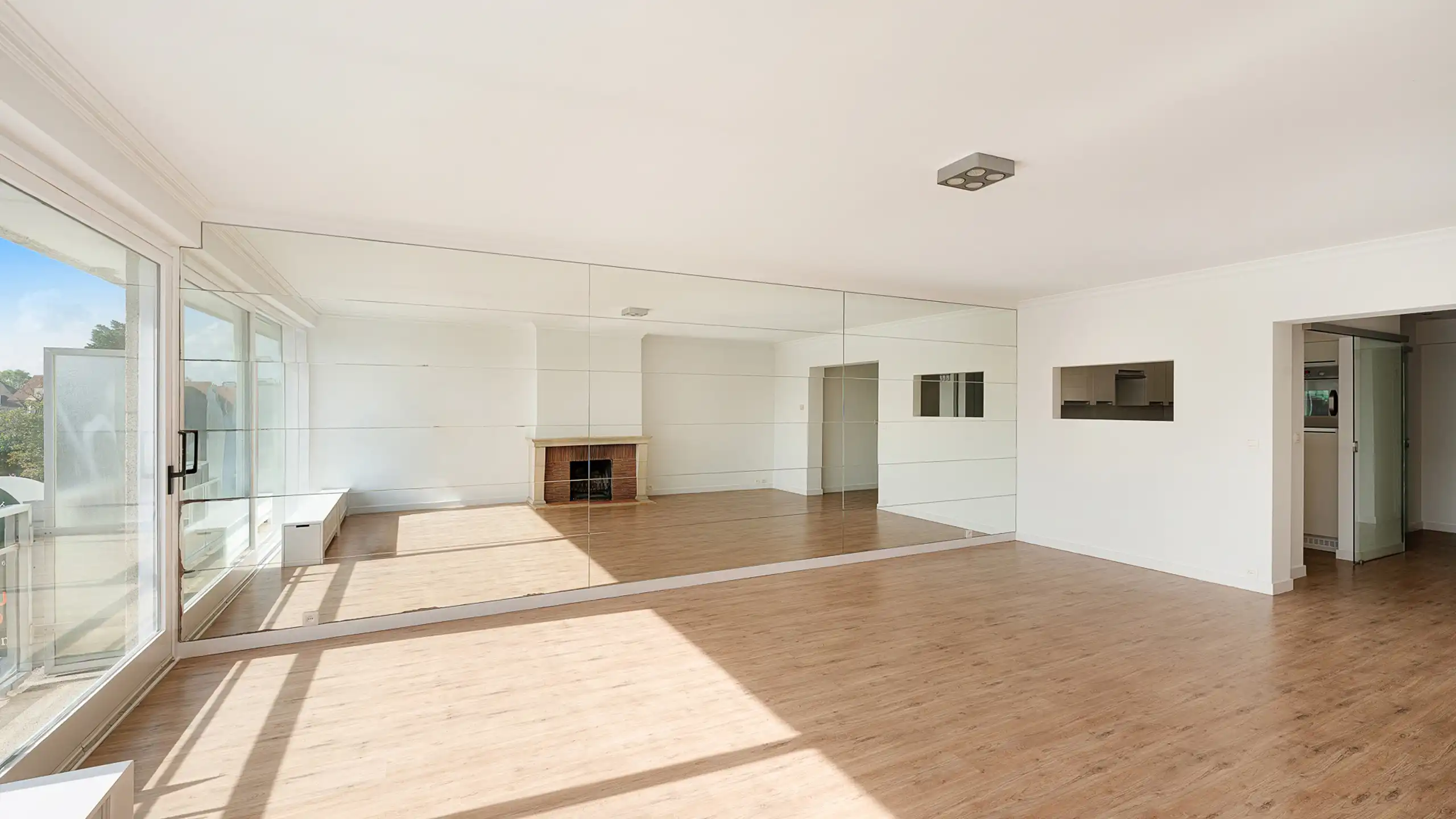 Ruim 1-slaapkamerappartement op toplocatie Kustlaan – Zoute foto 3