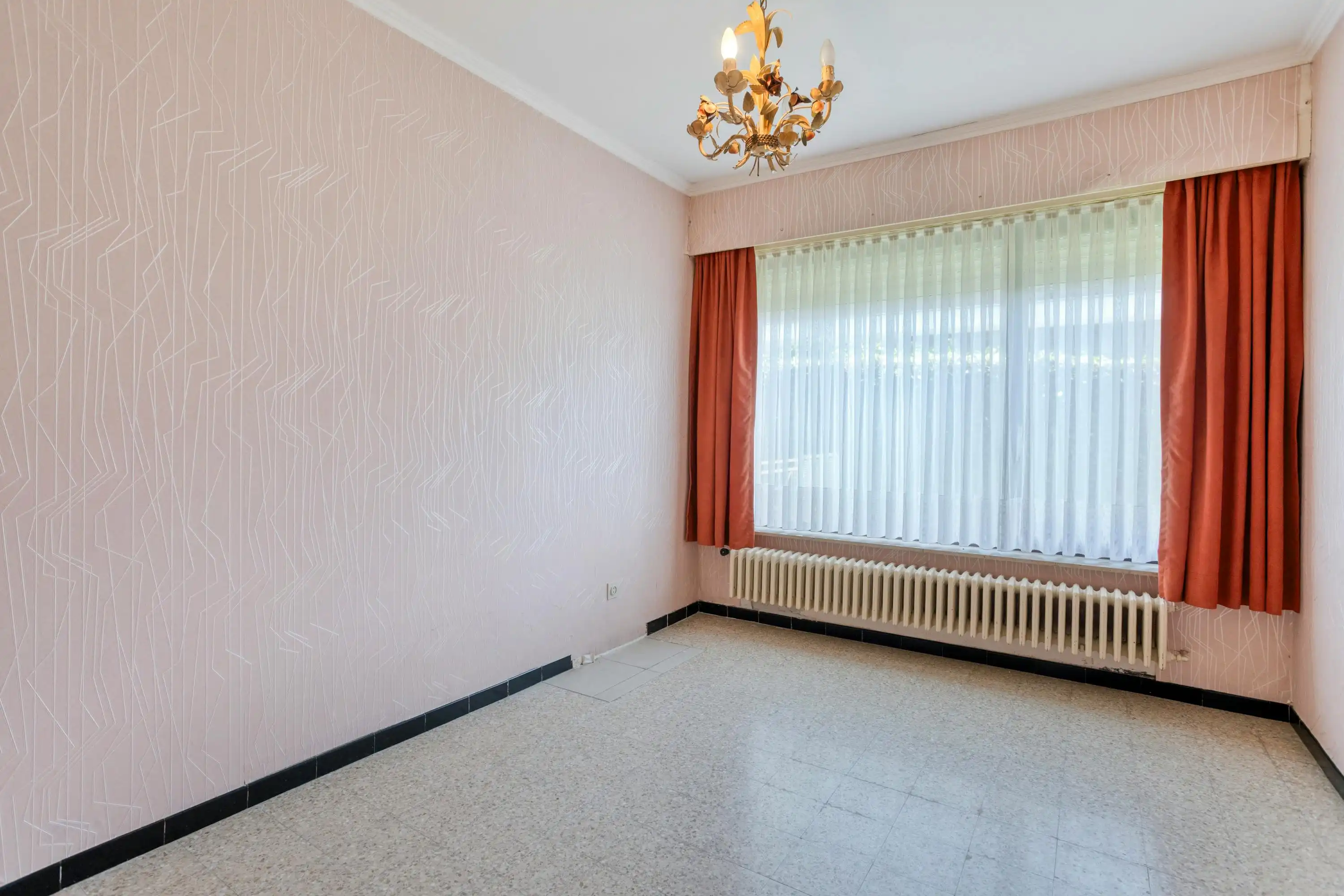 Alleenstaand huis op prachtig stuk grond van 1.037m² in Dentergem foto 10