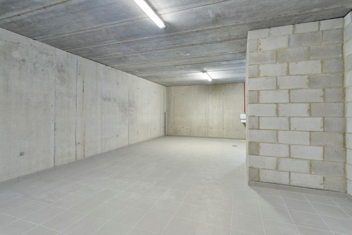 Moderne woning met 3 slaapkamers en tuin in het rustige Landen foto 25