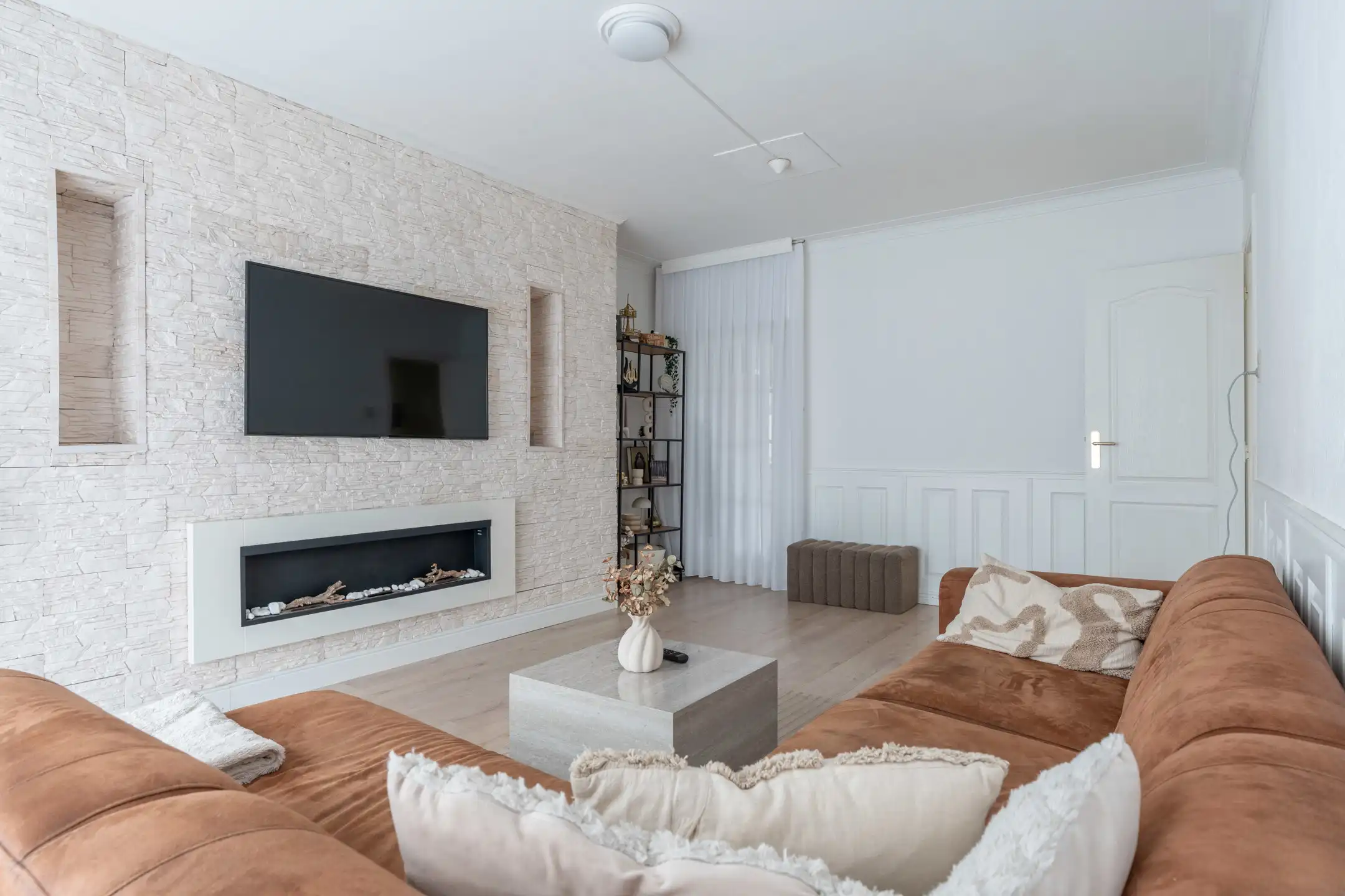 Zeer gunstig gelegen woning met 3/4 slaapkamers op 640 m² foto 5