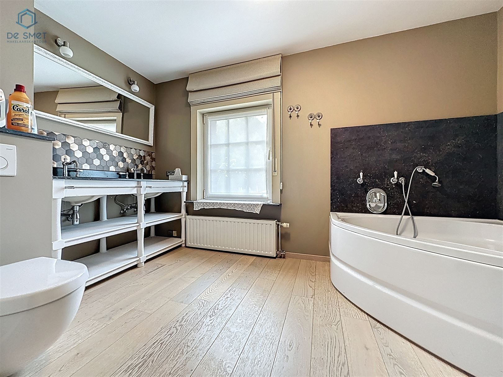 INSTAPKLARE WONING MET PRACHTIGE STADSTUIN. foto 14