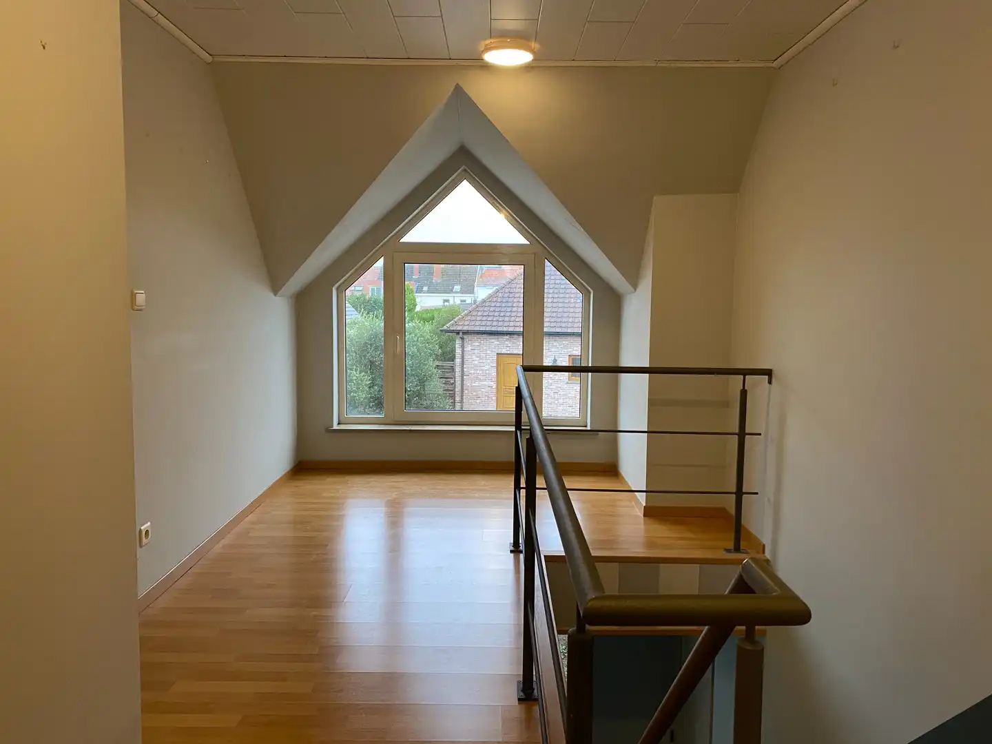 Ruime villa met tuin en zwembad op rustige ligging in Eeklo foto 12