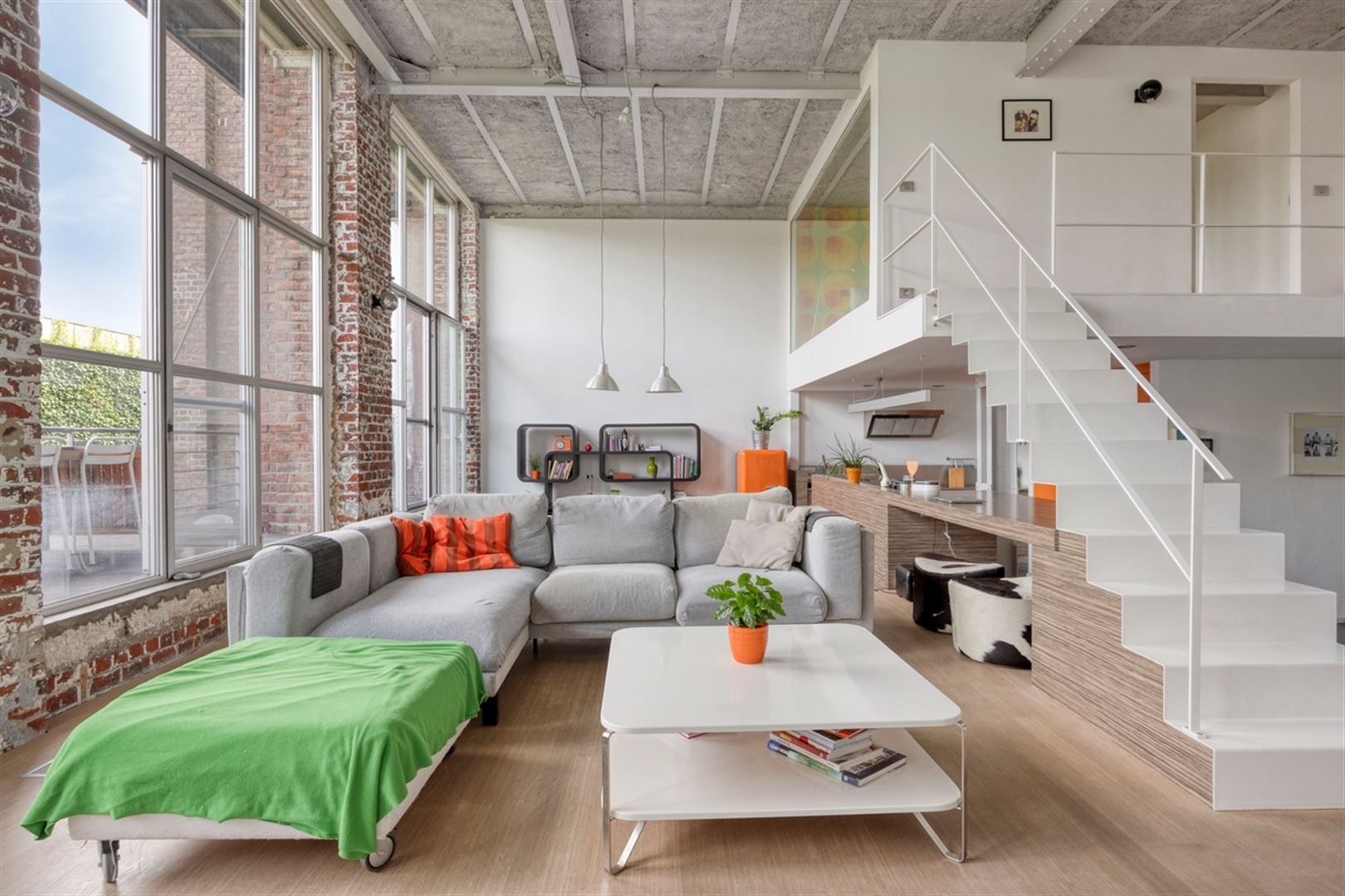 Instapklare loft in deelgemeente Leupegem foto 9