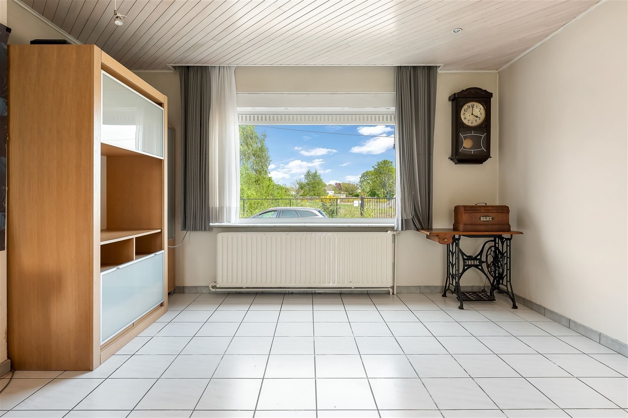 GOED ONDERHOUDEN WONING MET GARAGE EN TUIN OP IDEALE LIGGING foto 4