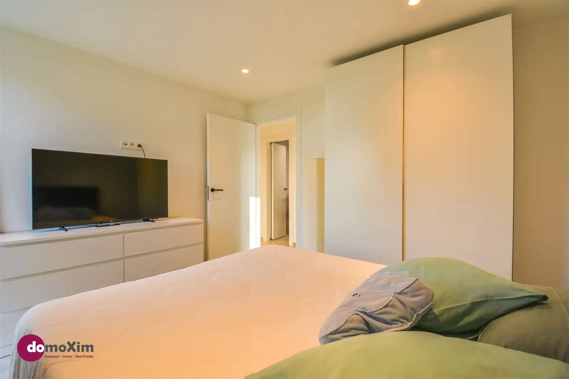 Hoogwaardig afgewerkte, instapklare bungalow in residentiële wijk Lievekensbossen foto 12