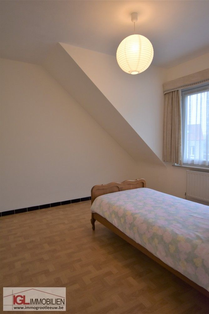 Bel-étage woning met garage zonnige tuin foto 13