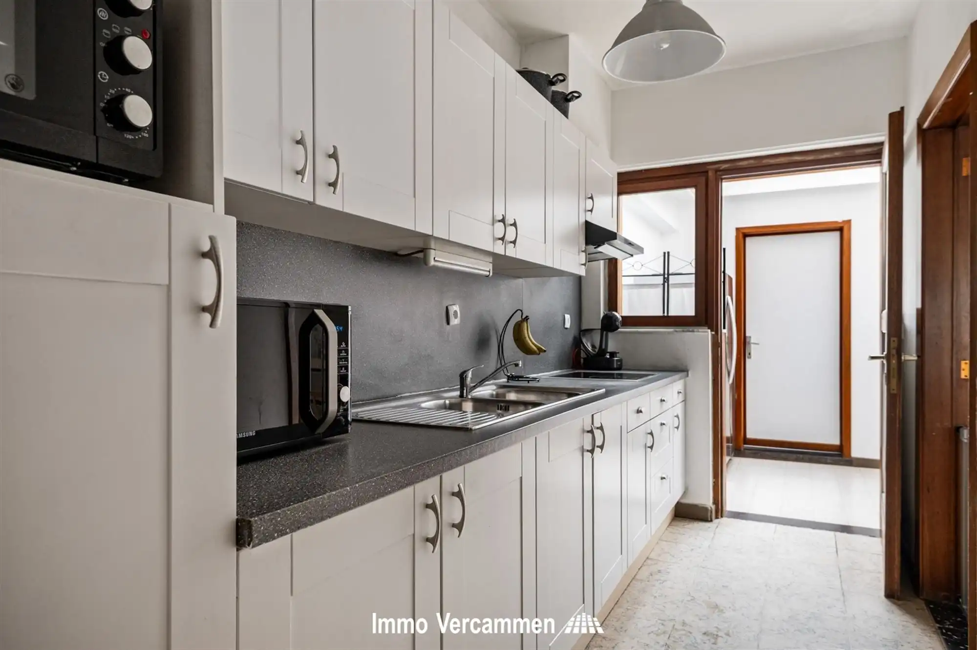 Verrassend ruime woning met 5 SLPK te Sint-Katelijne-Waver foto 4