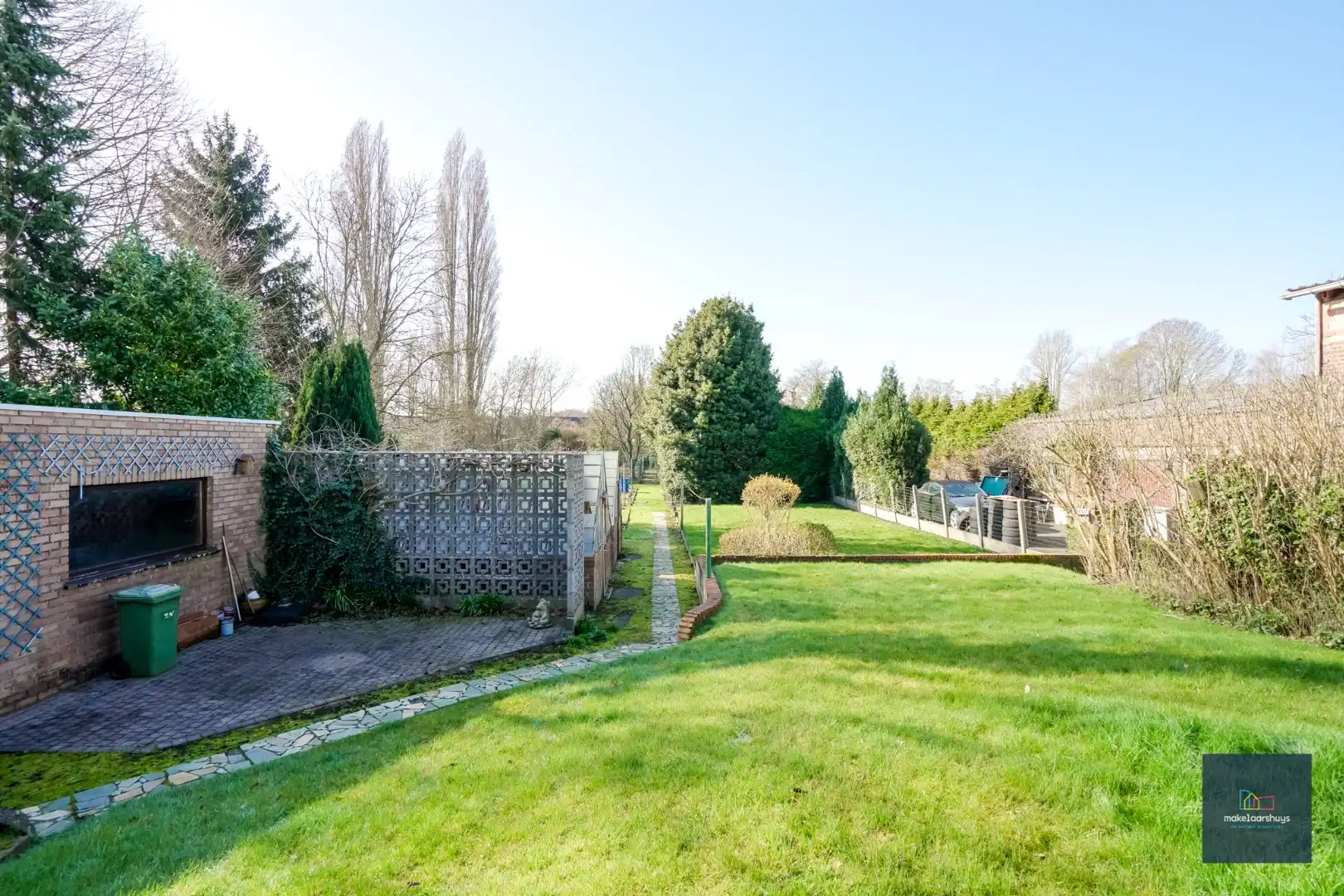 Ruime bungalow met garage op 1980m² grond  foto 24