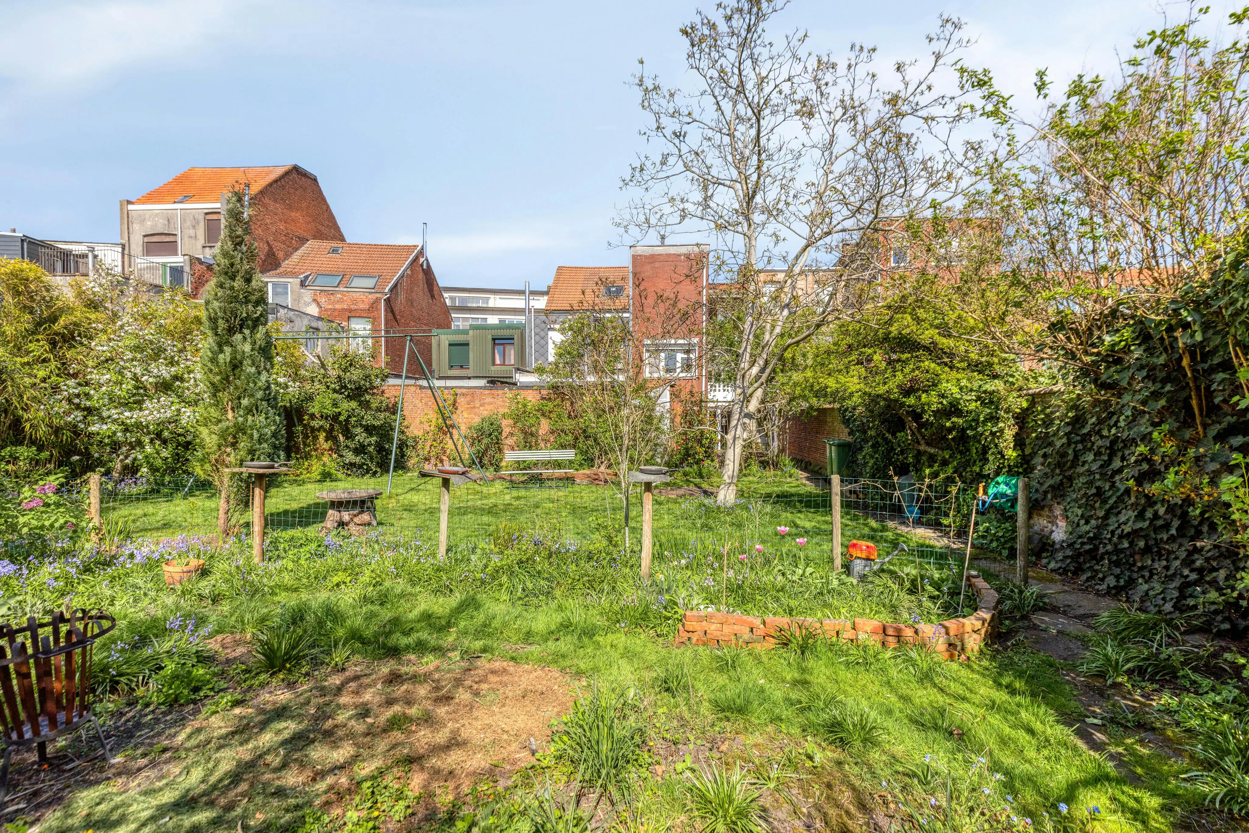 Charmant huis met ruime en zonnige tuin te koop in Merksem! foto 31