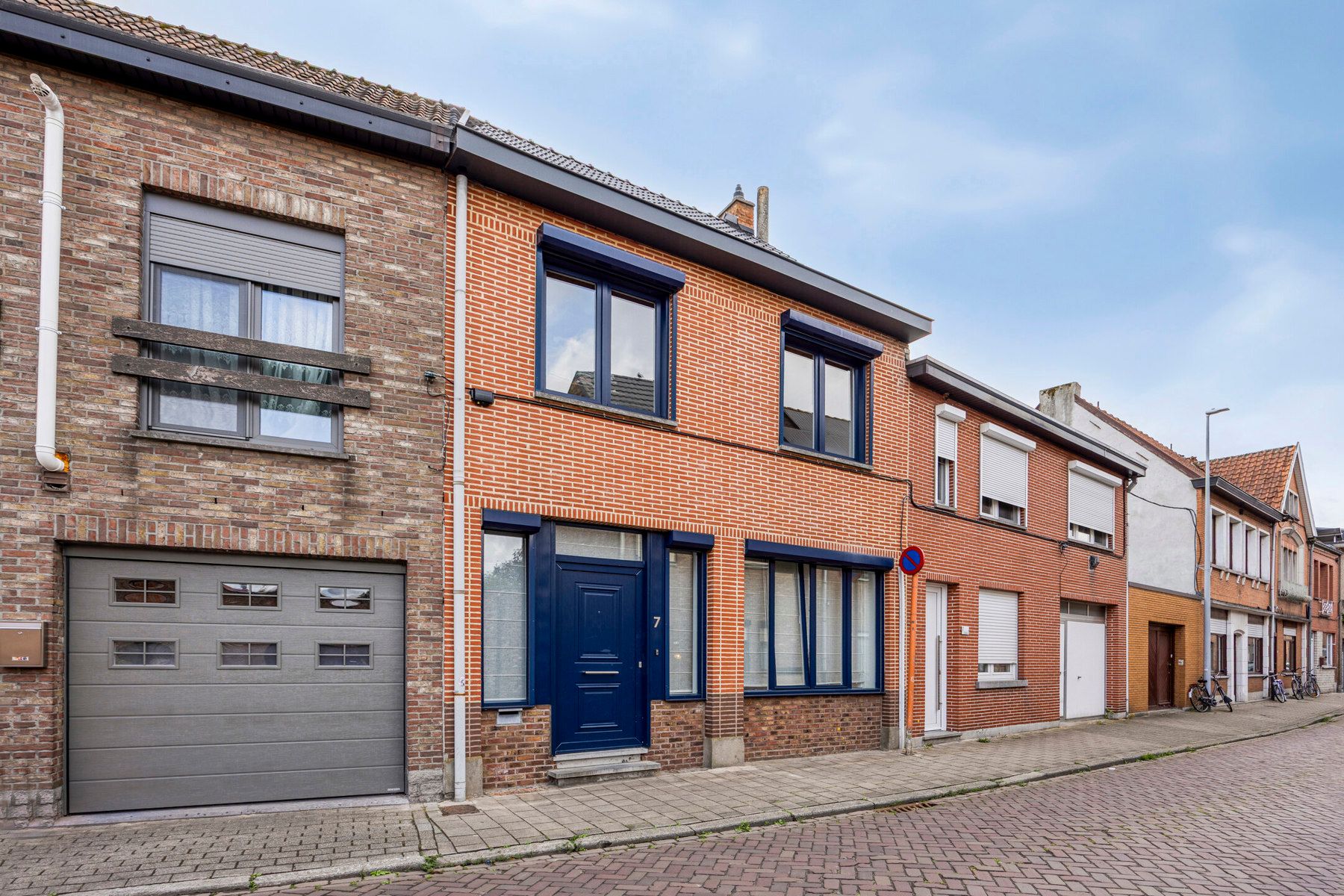 Instapklare woning met veel lichtinval in hartje Zele foto 15
