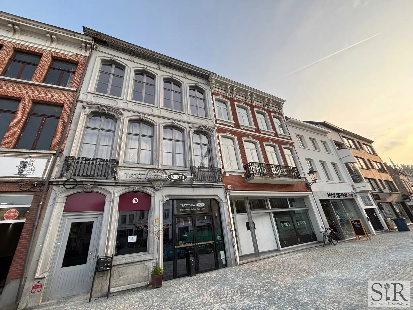 Appartement te huur foto {{pictureIndex}}