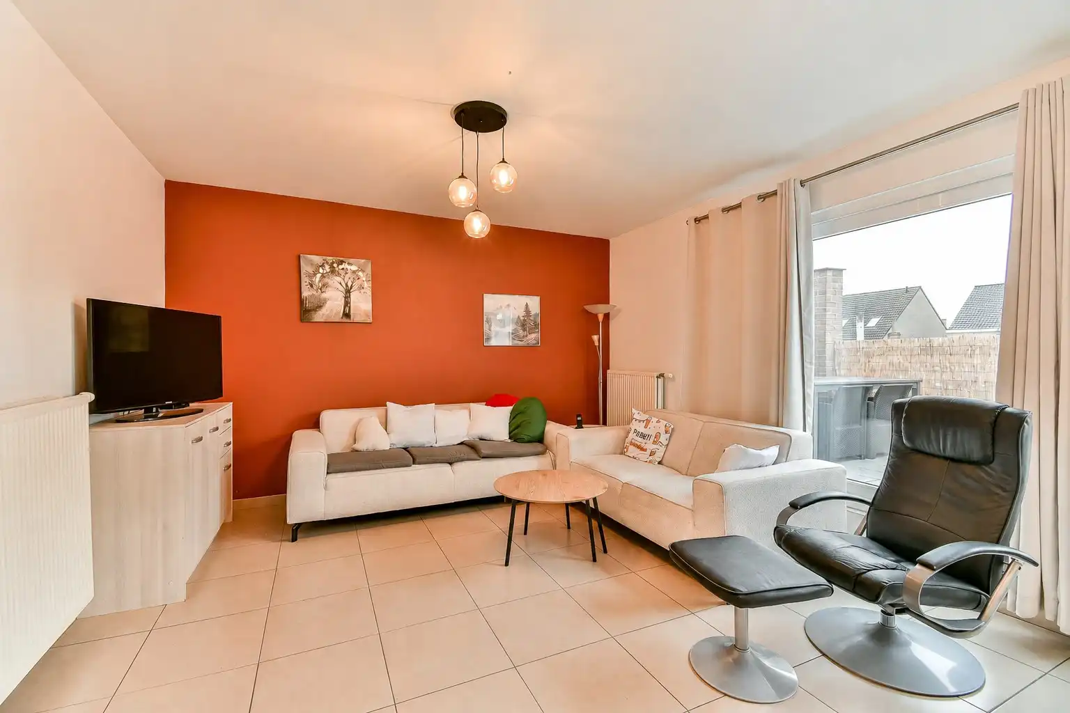 Instapklaar appartement met twee slaapkamers en ruim zonneterras van 23m² op rustige ligging te Gistel foto 4
