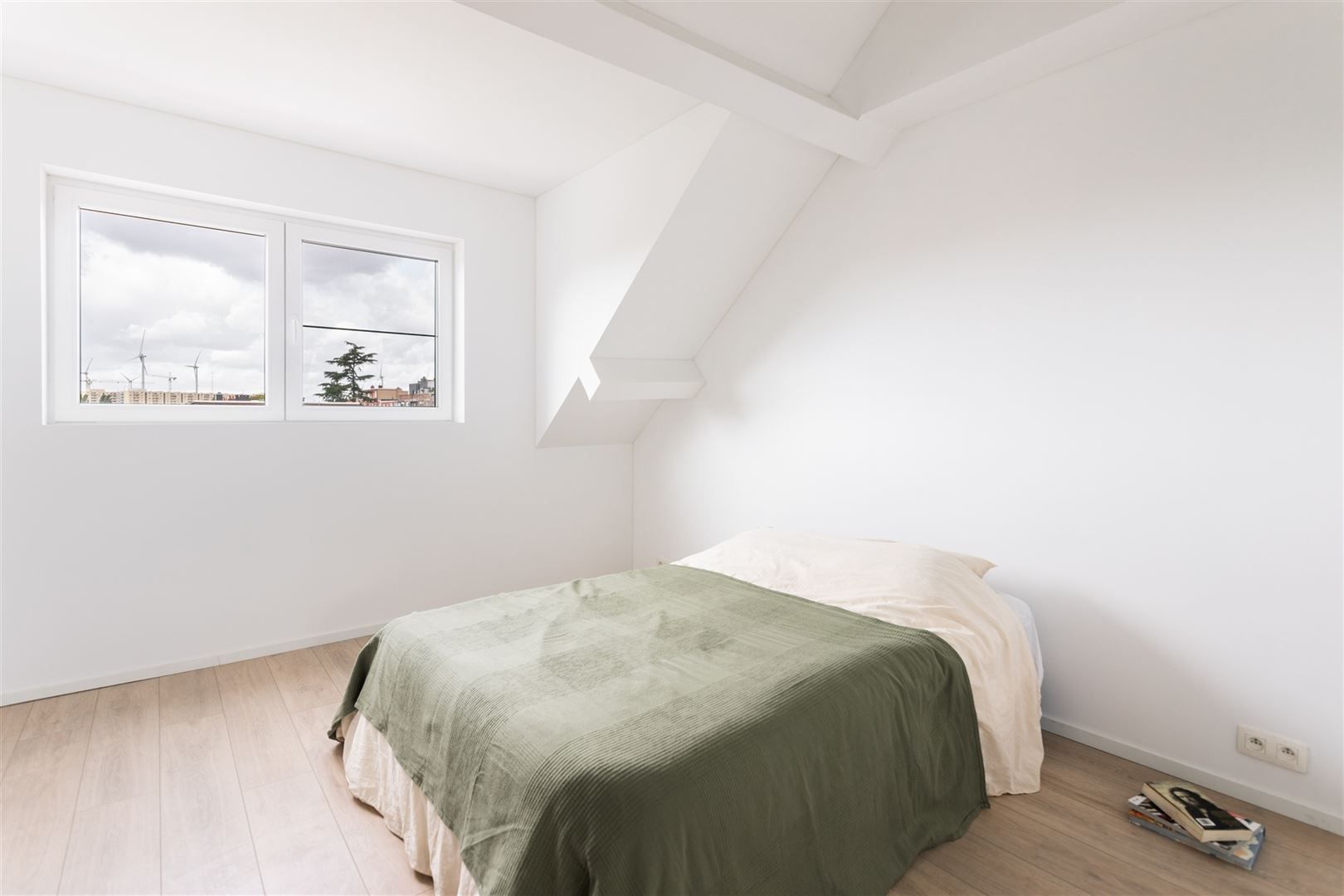 Charmante, instapklare woning op de grens van Stad Antwerpen  foto 16
