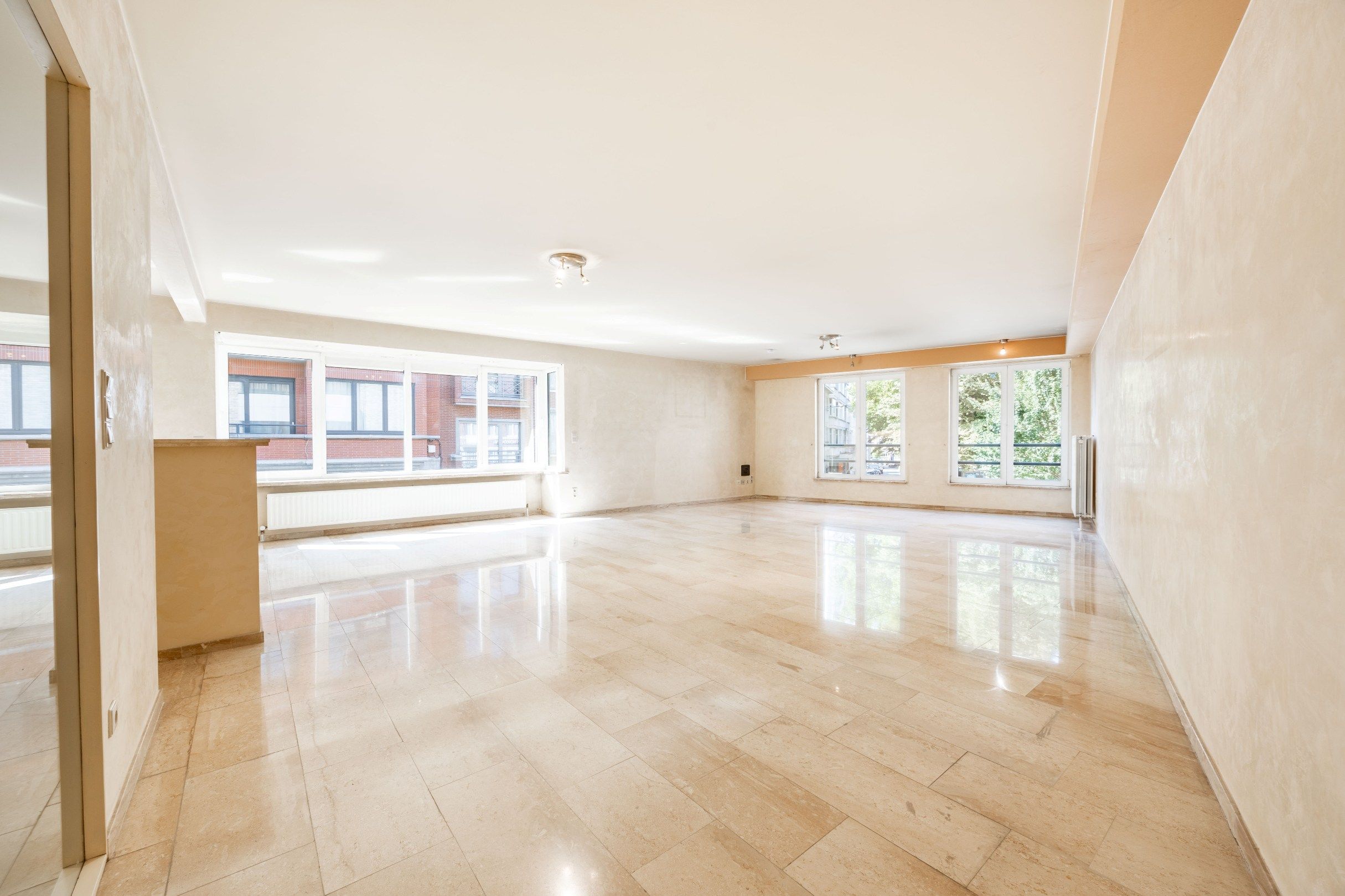 KARAKTERVOL APPARTEMENT OP TOPLOCATIE foto 2