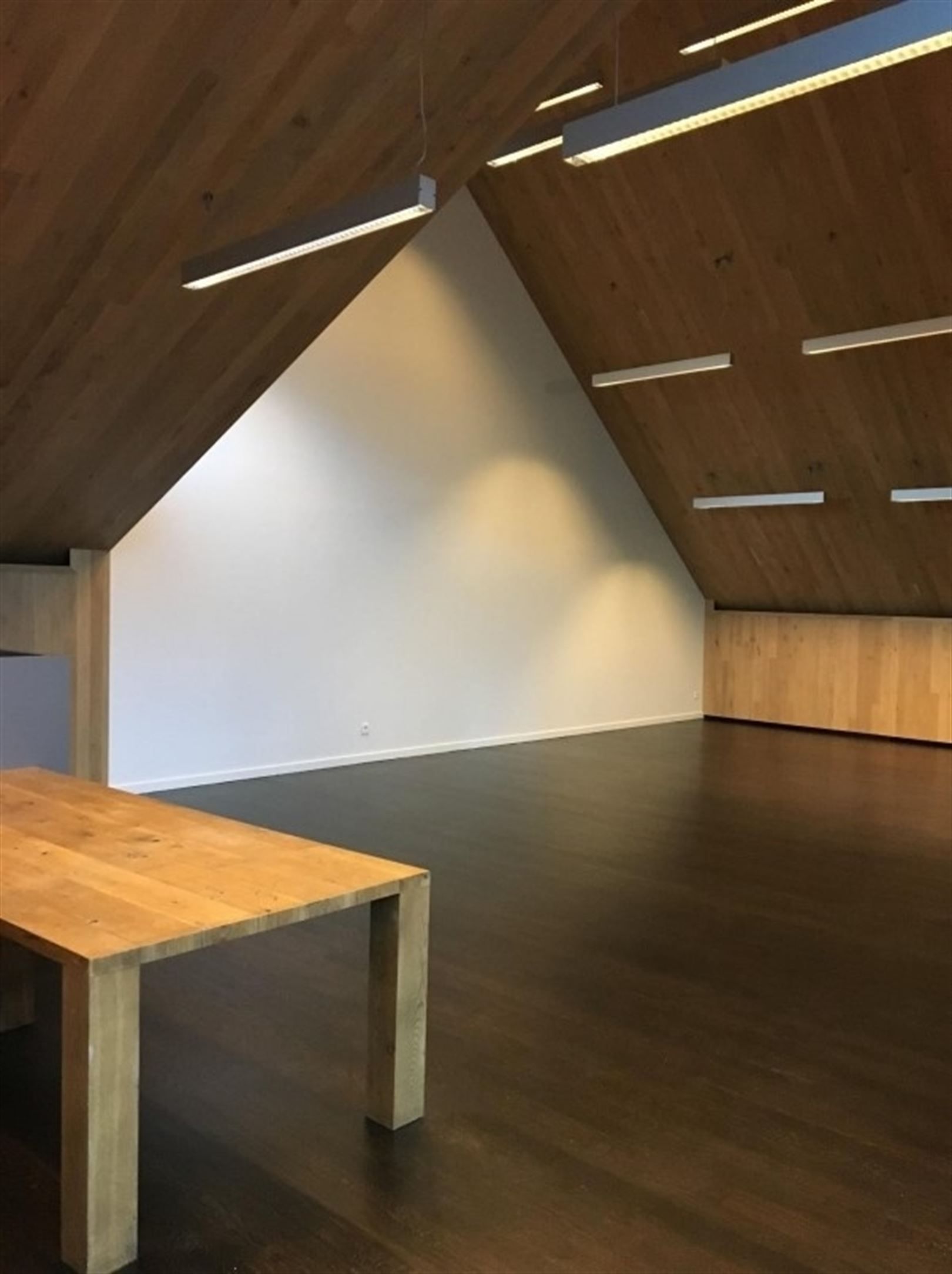 Kantoren gelegen in het prachtige pakhuis Valkeniers foto 9