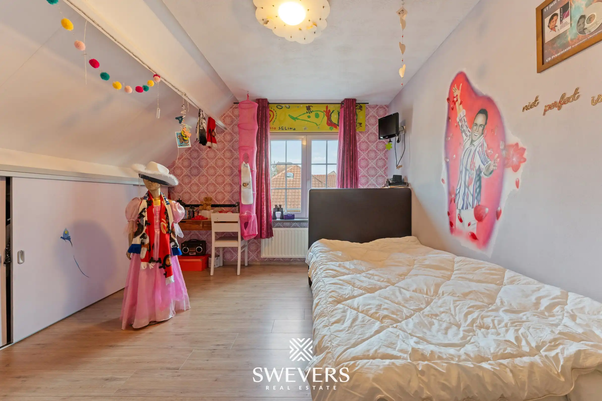 Instapklare Villa met Professionele Paardenaccommodatie:  foto 19