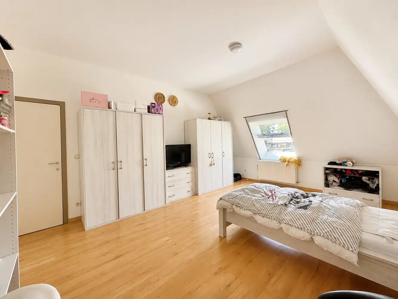 UITZONDERLIJK RUIM DUPLEX APPARTEMENT (H.O.B) foto 9