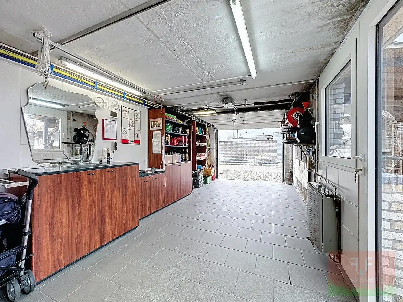 Instapklare en energiezuinige bungalow met 2 slaapkamers, zonneterras en inpandige garage foto 23