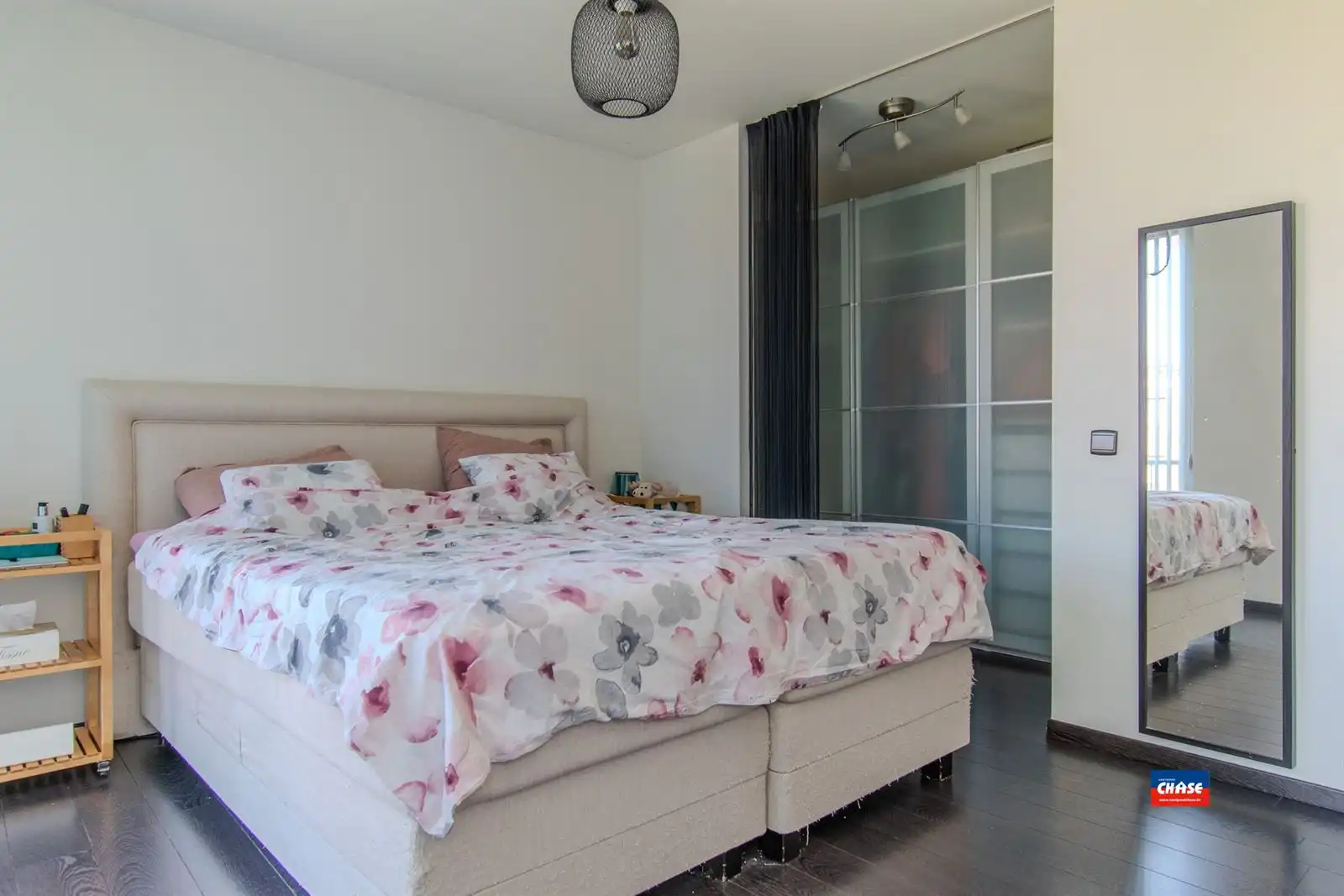 Ruim appartement met zuidterras en autostaanplaats foto 11