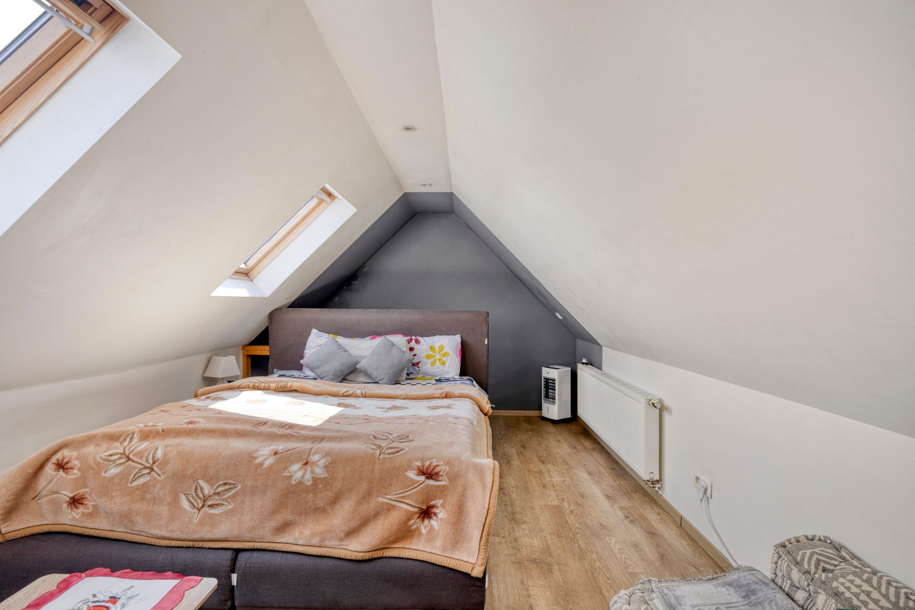 Opbrengsteigendom centrum Meise met 3 appartementen & tuin! foto 29