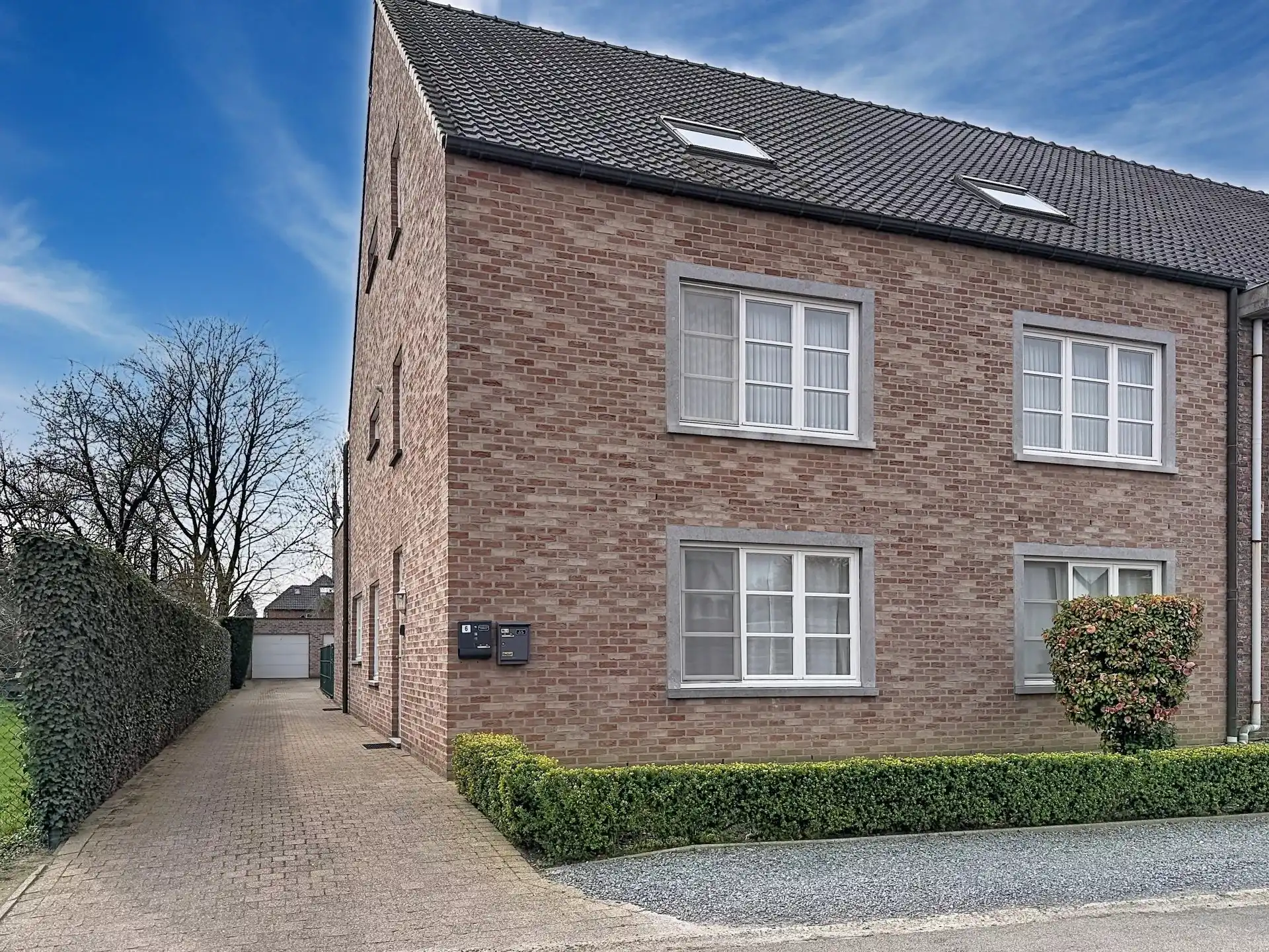 Te koop: Ruim duplex appartement met 4 slaapkamers in Lommel foto 38