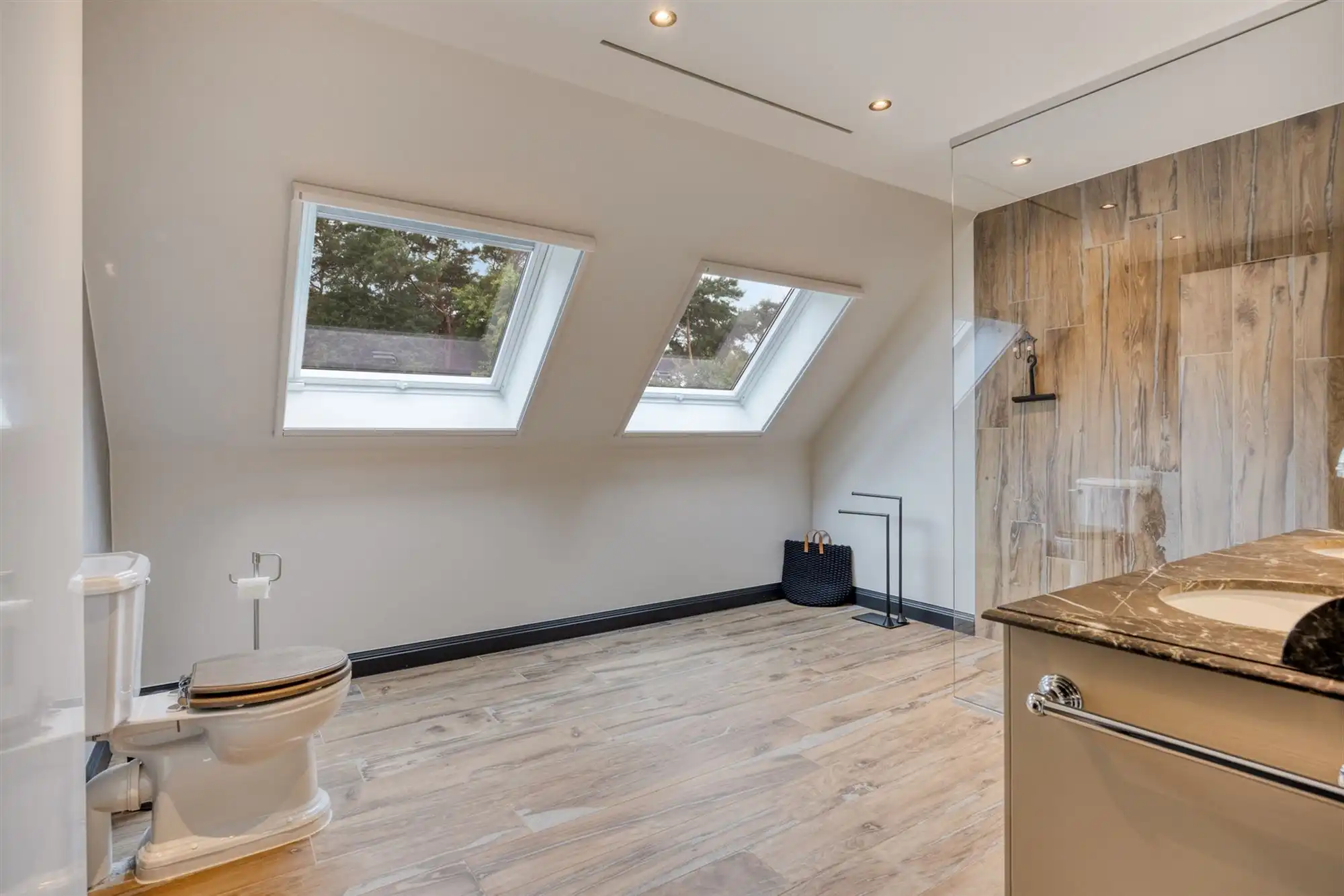 Landelijke luxe: unieke villa op ca. 11.000 m² privé-domein foto 45