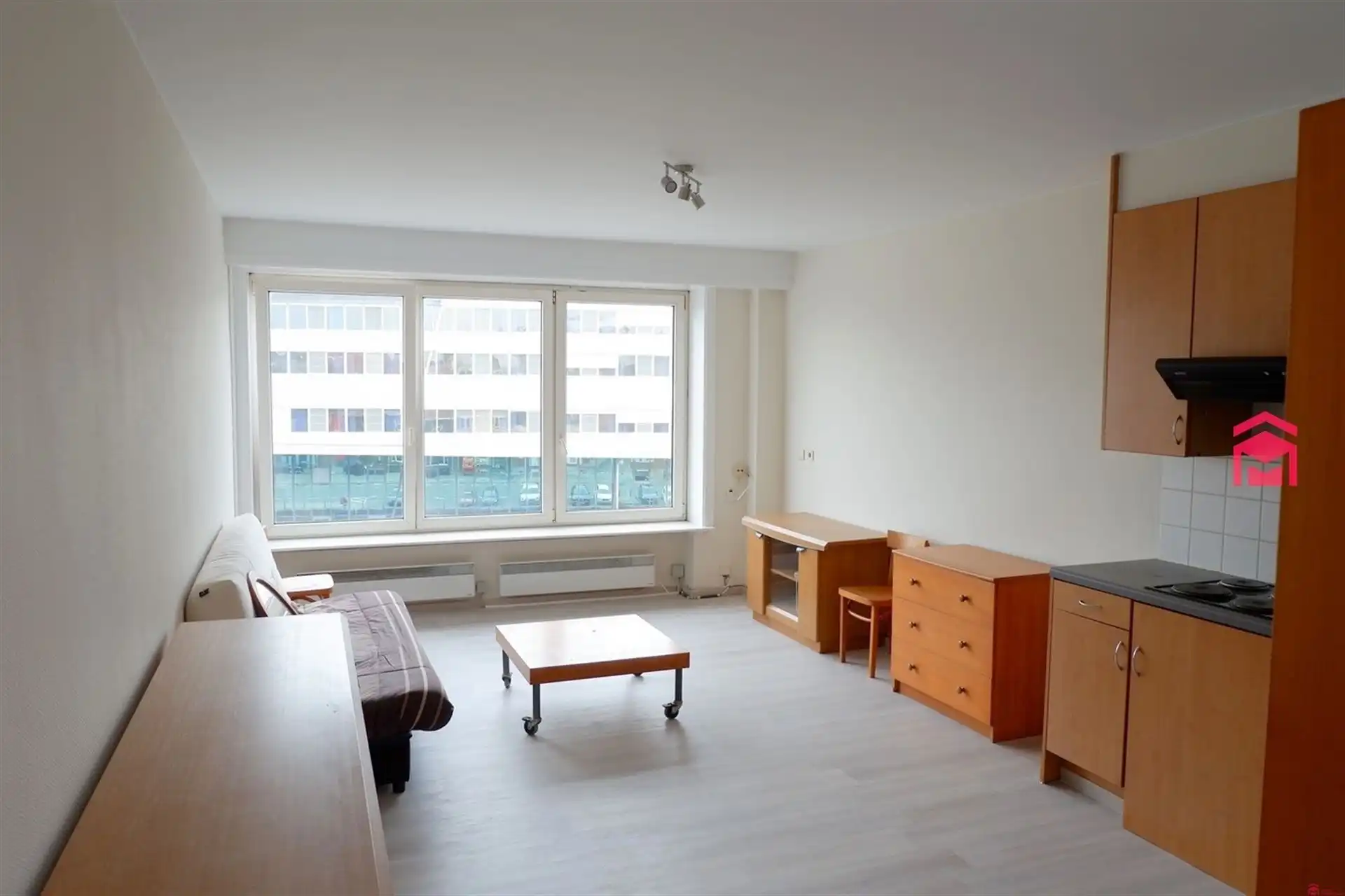 Studio langs de mooie Leieboorden foto 2