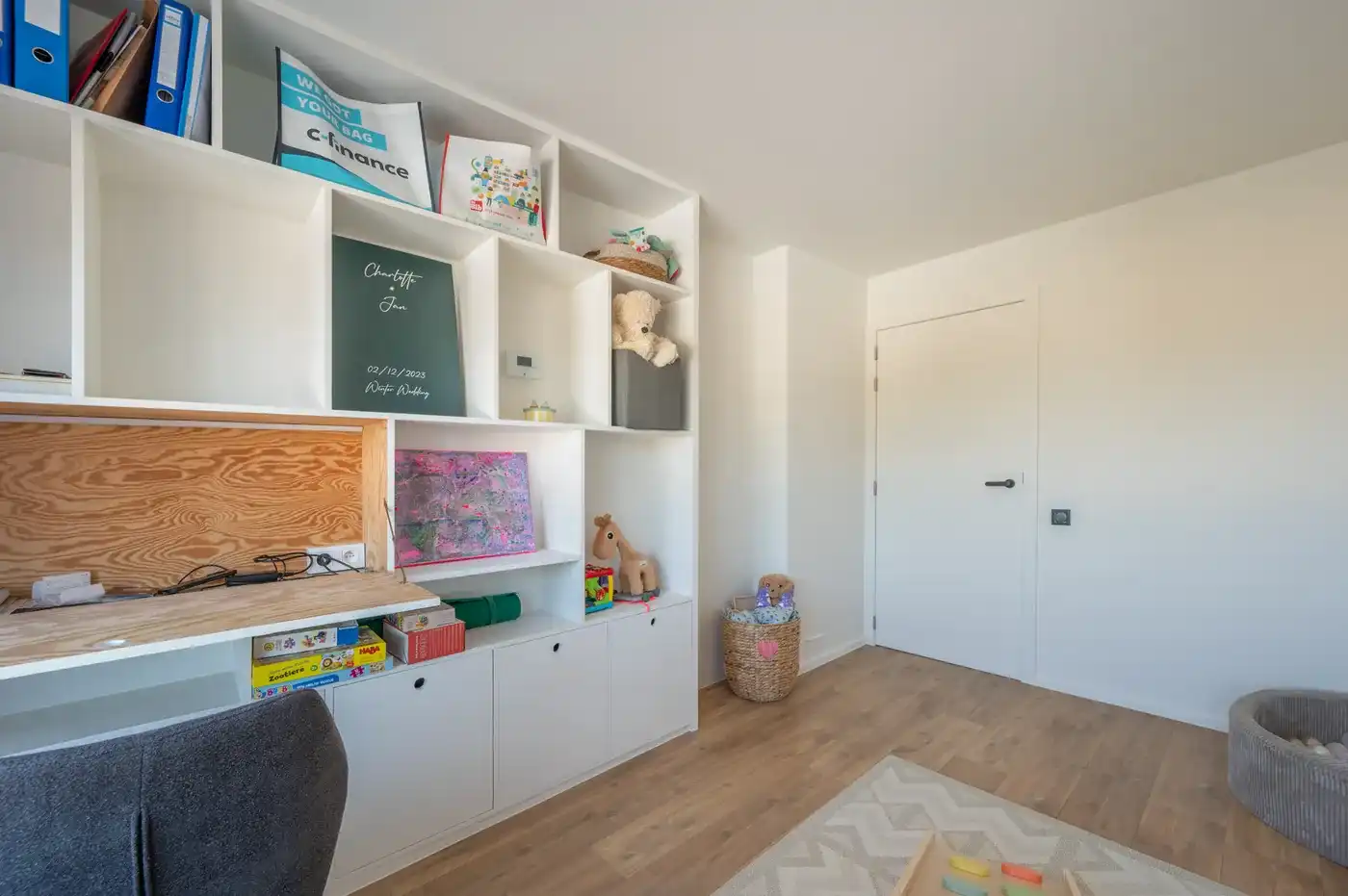 Prachtig gerenoveerde woning op een toplocatie in Knokke, met weidse open zichten over de Knokse polders foto 22