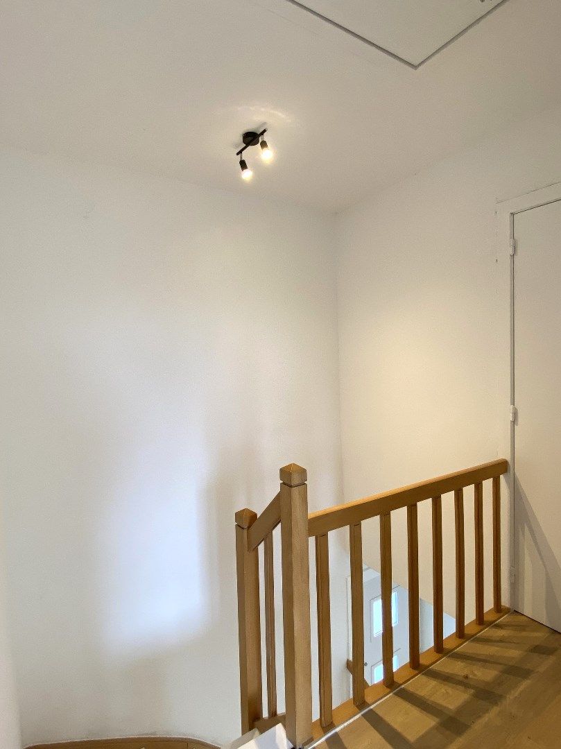 HALF OPEN WONING MET TUIN | 3 SLPKS | UITERST RUSTIGE LIGGING foto 6