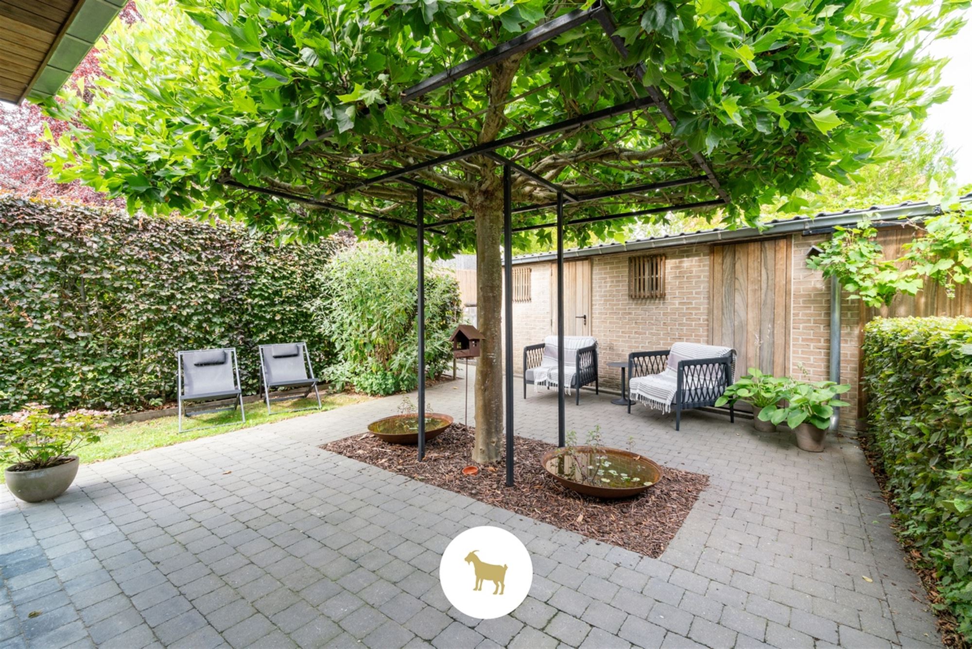 Instapklare lichtrijke OPEN BEBOUWING met 3 (mogelijkheid tot 4) SLAAPKAMERS, stijlvol overdekt TERRAS en gezellige (BINNEN)TUIN op een PERCEEL van ca. 435 m² foto 30