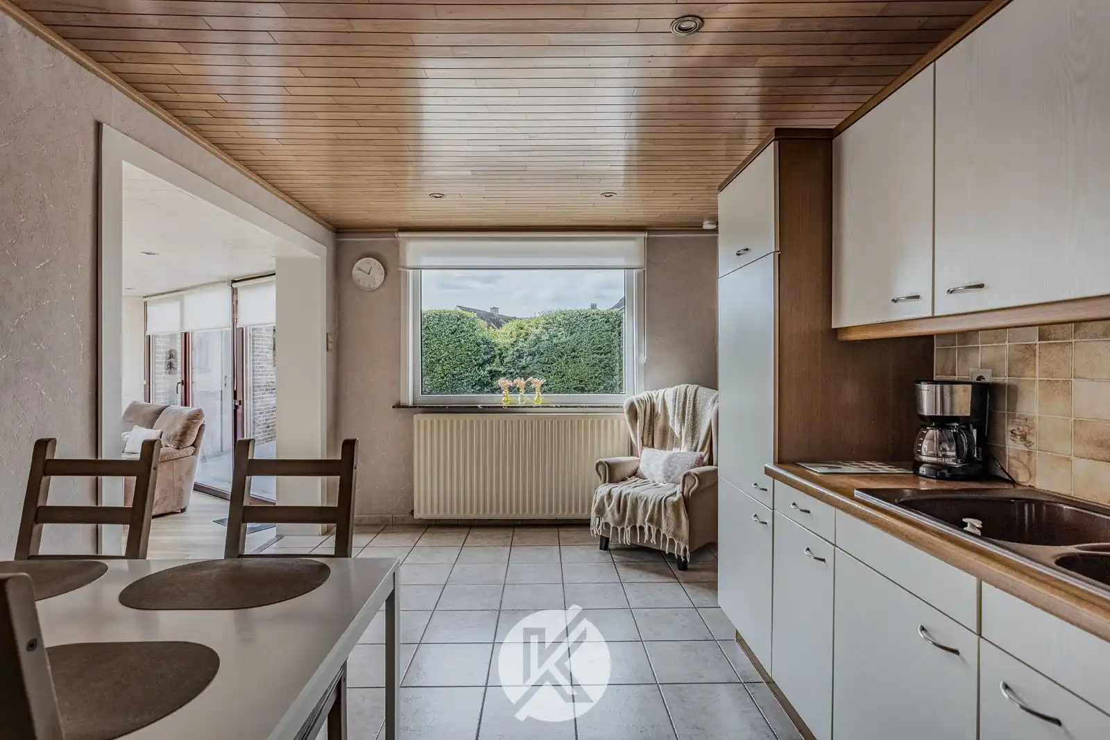 Landelijk gelegen woning met prachtig uitzicht foto 14