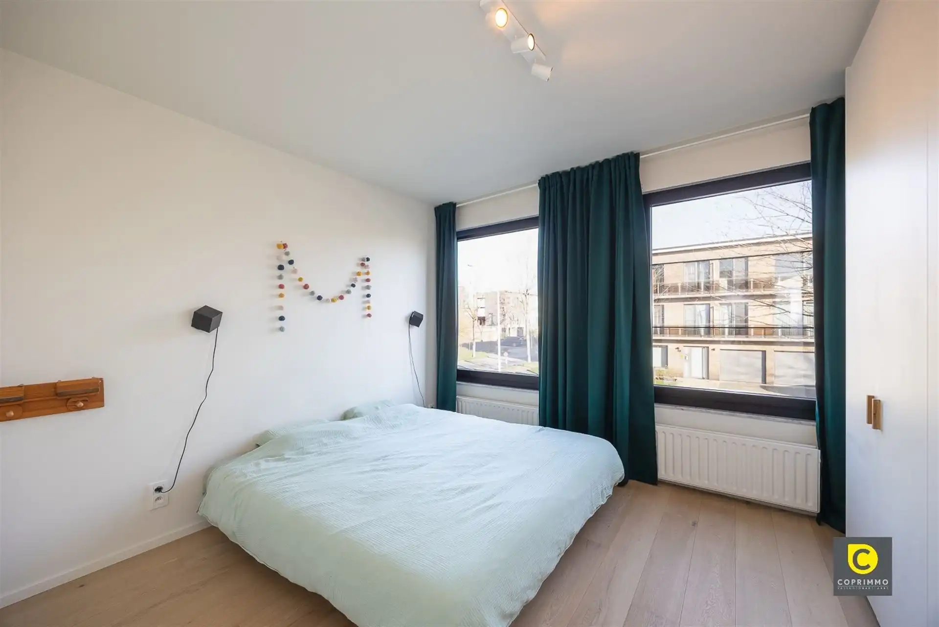 app: 4 slk, P en Z-W tuin foto 9