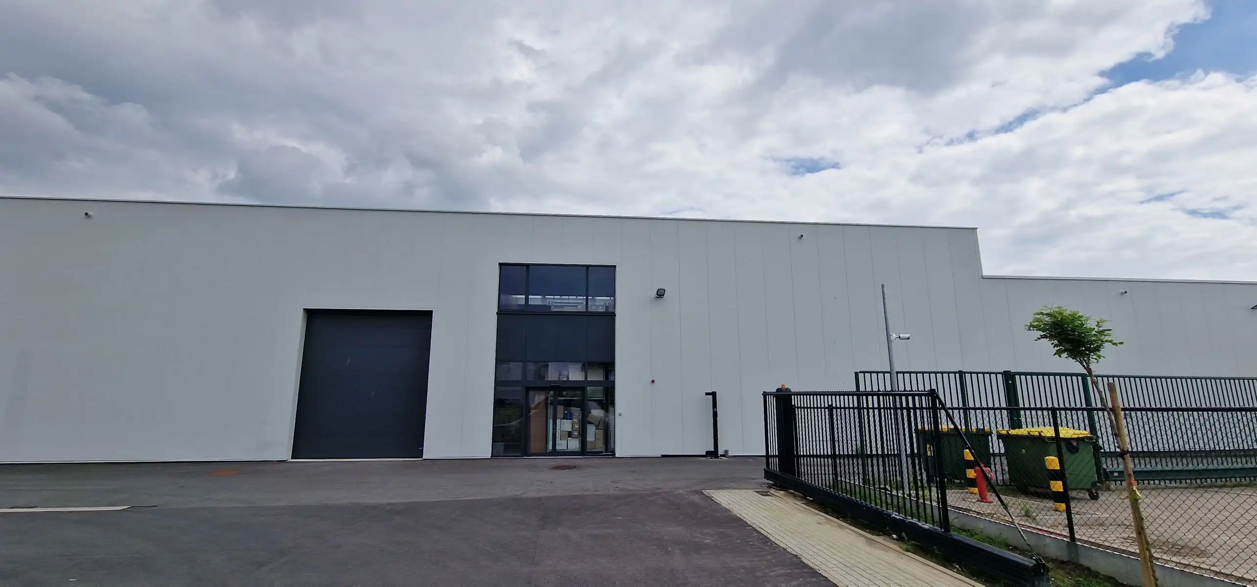 Nieuwbouw KMO UNIT 1211 m2 te WILRIJK foto 2