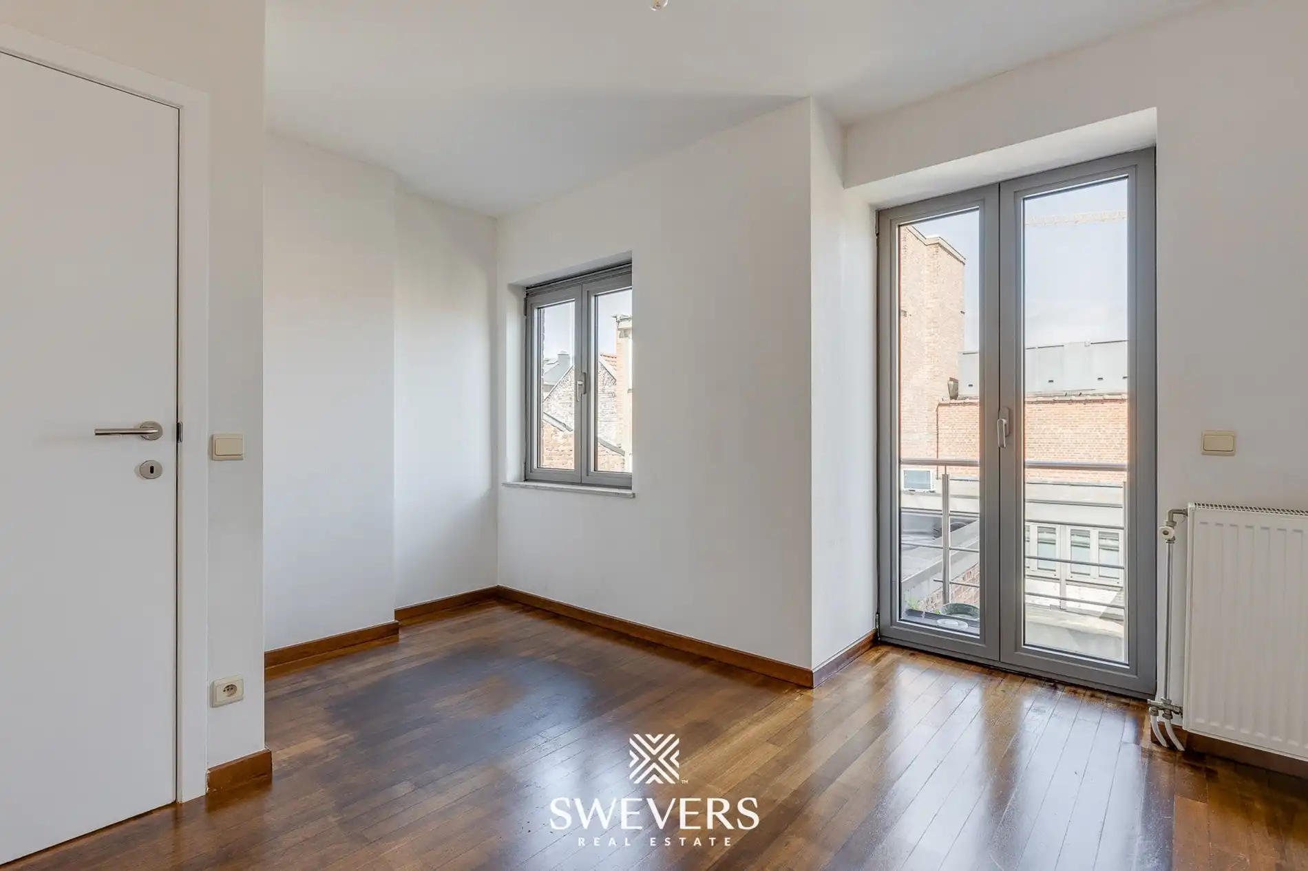 Ruim instapklare duplex-appartement met 3 slaapkamers en lift in centrum Hasselt foto 7