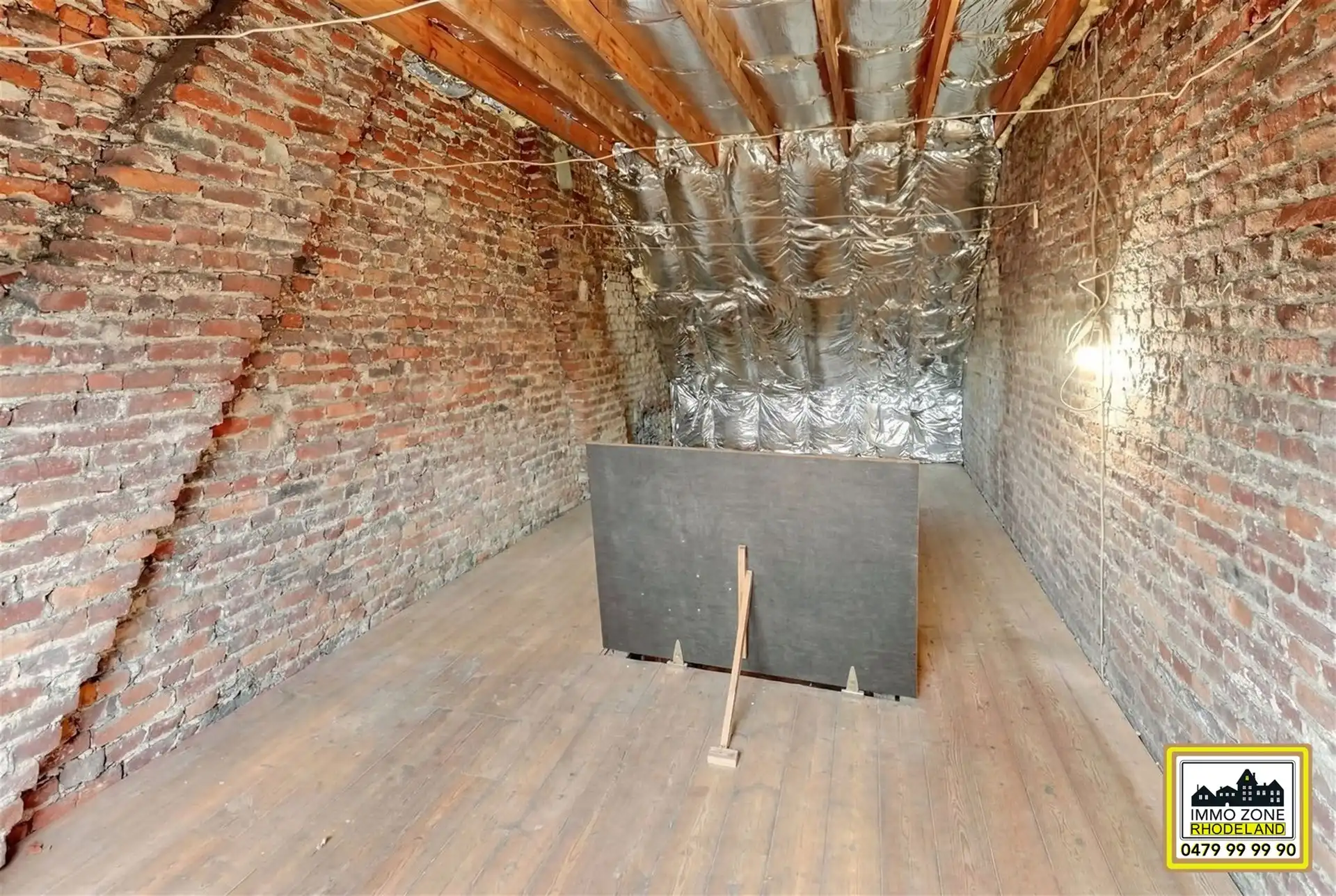 Toffe en uiterst centraal gelegen starterswoning  foto 18