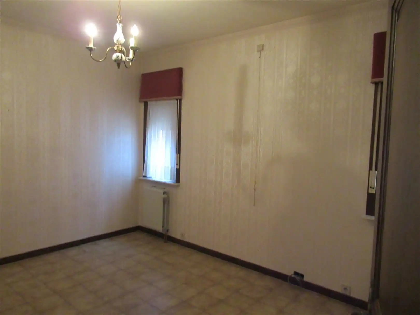 Gelijkvloers appartement met garage. foto 12