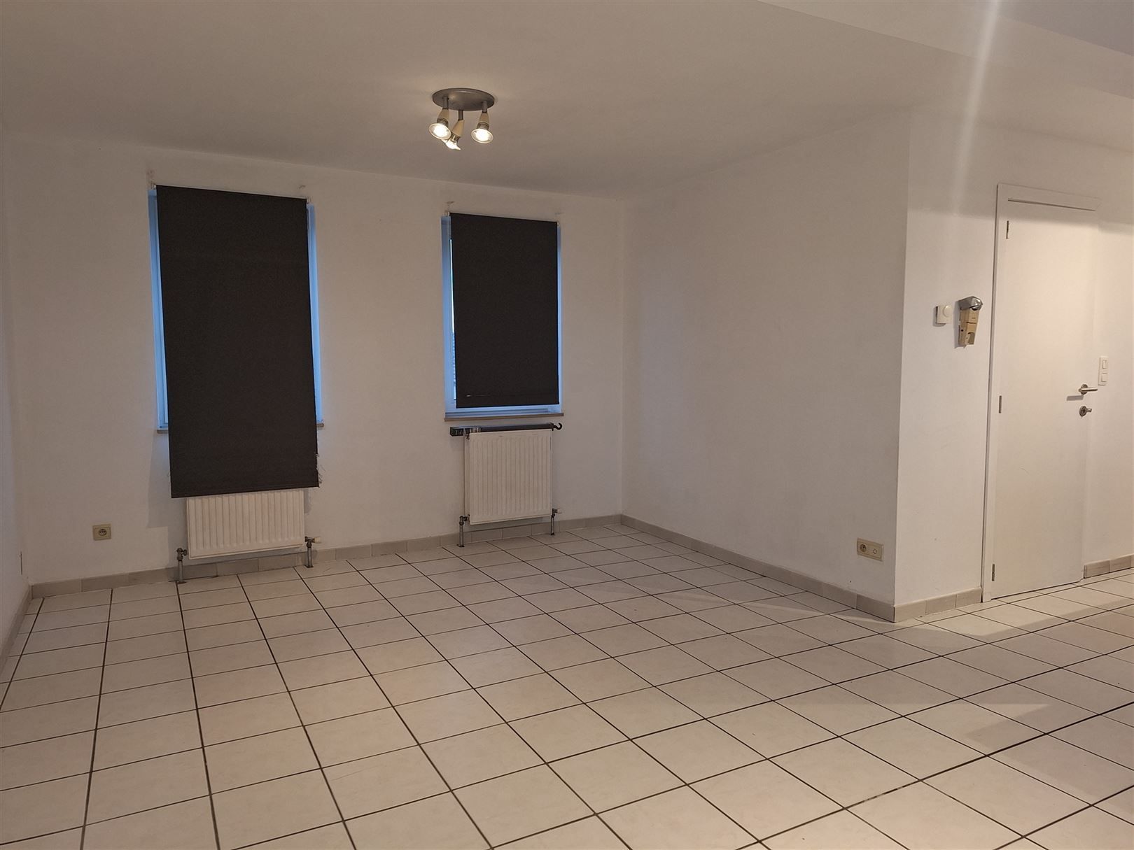 TE HUUR: appartement met 2 slaapkamers te Munsterbilzen! foto 7