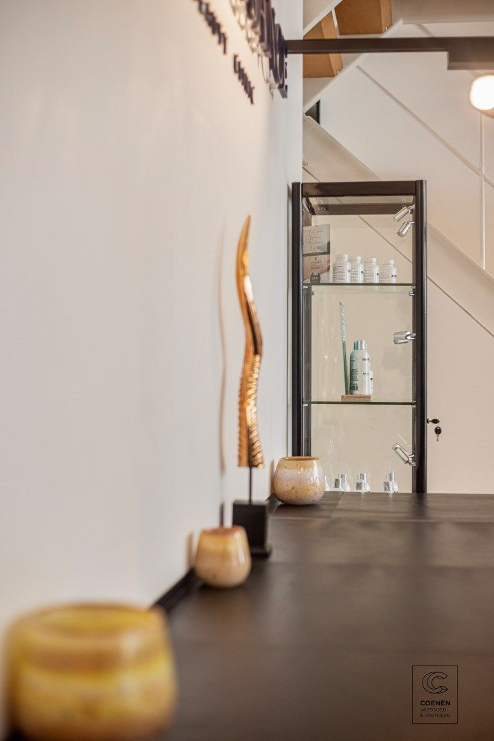 Prachtige handelsruimte met een bruikbare oppervlakte van 355 m² op een SCHITTERENDE locatie te Berchem foto 30