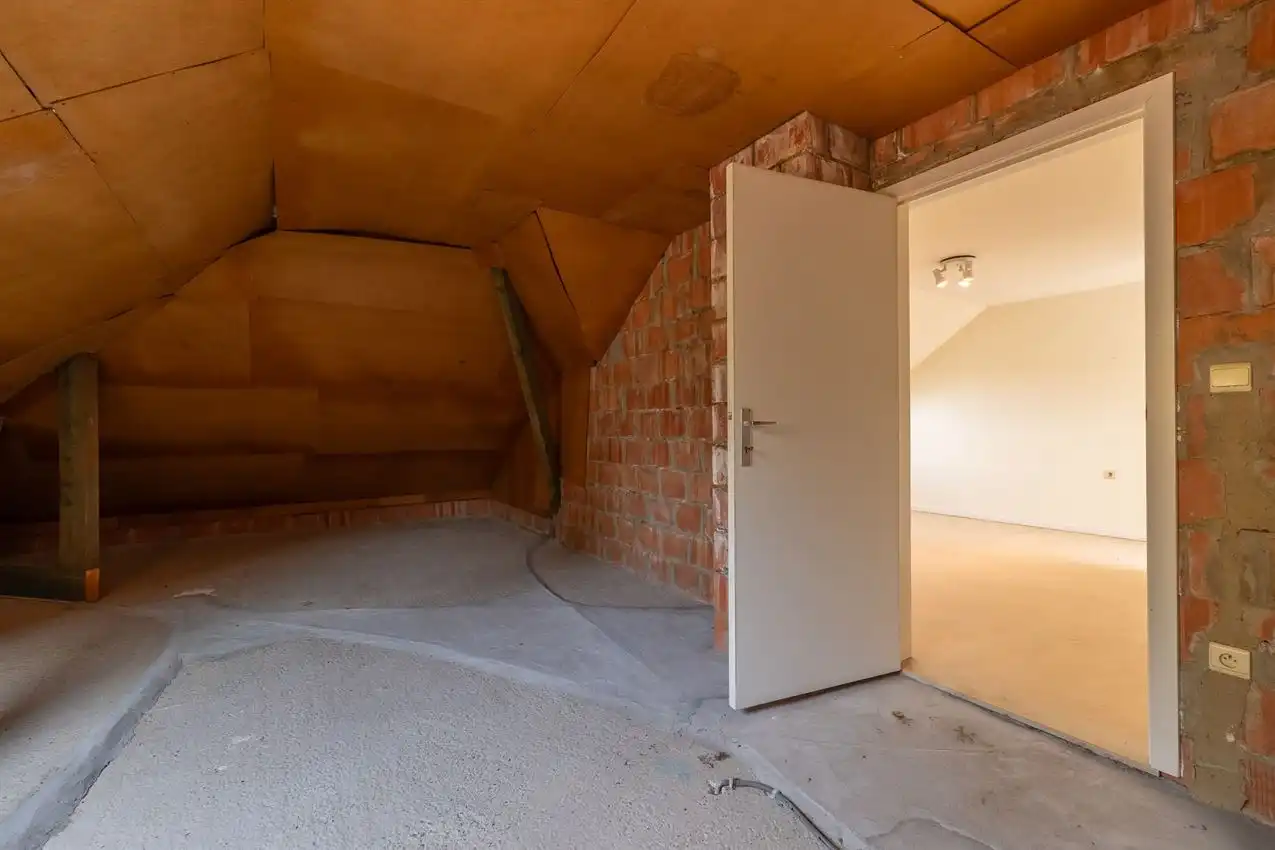 Landelijke villa op 1 hectare in Assent foto 25