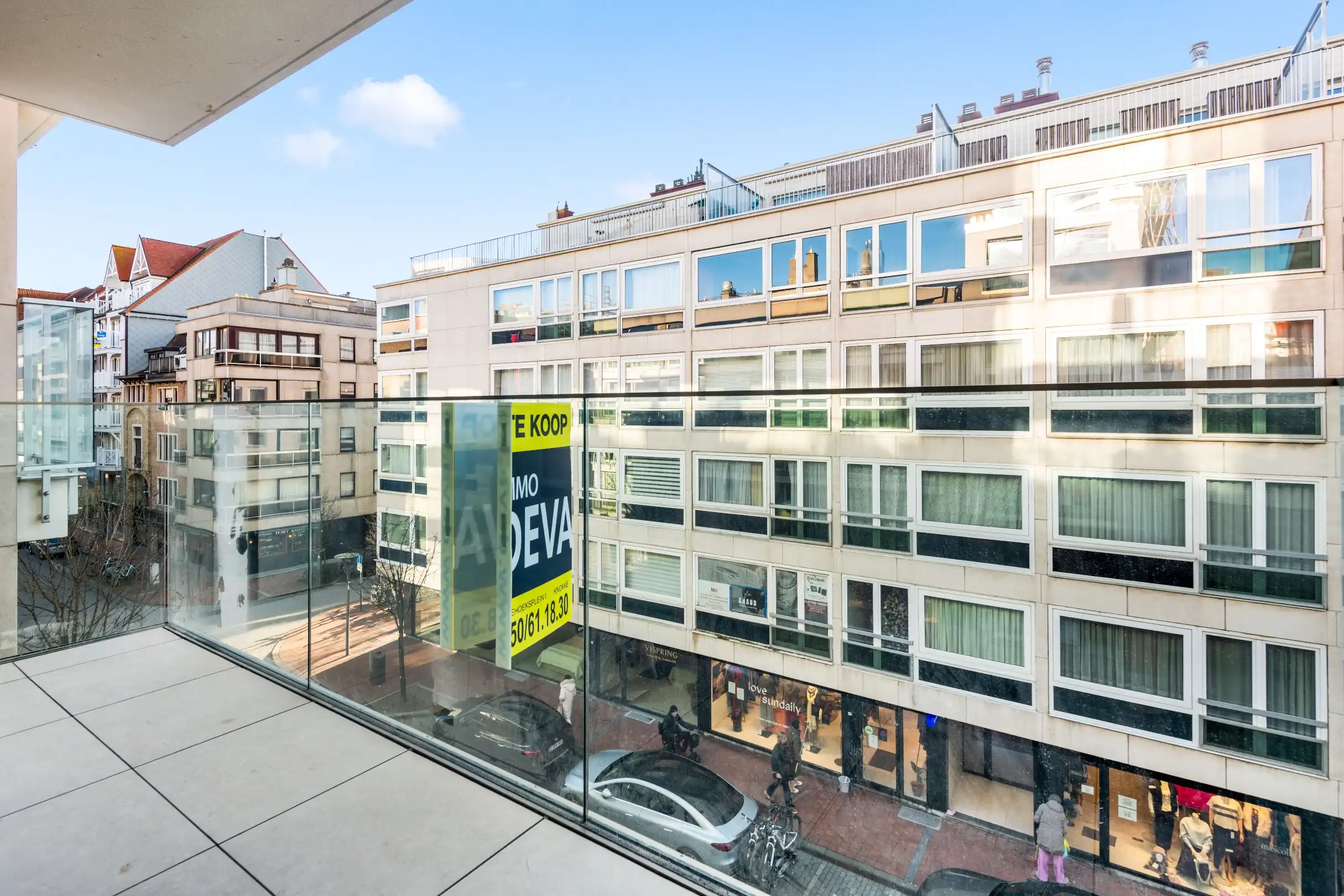 Zuidgericht nieuwbouw appartement gelegen op de Kustlaan vlakbij het Driehoeksplein foto 3