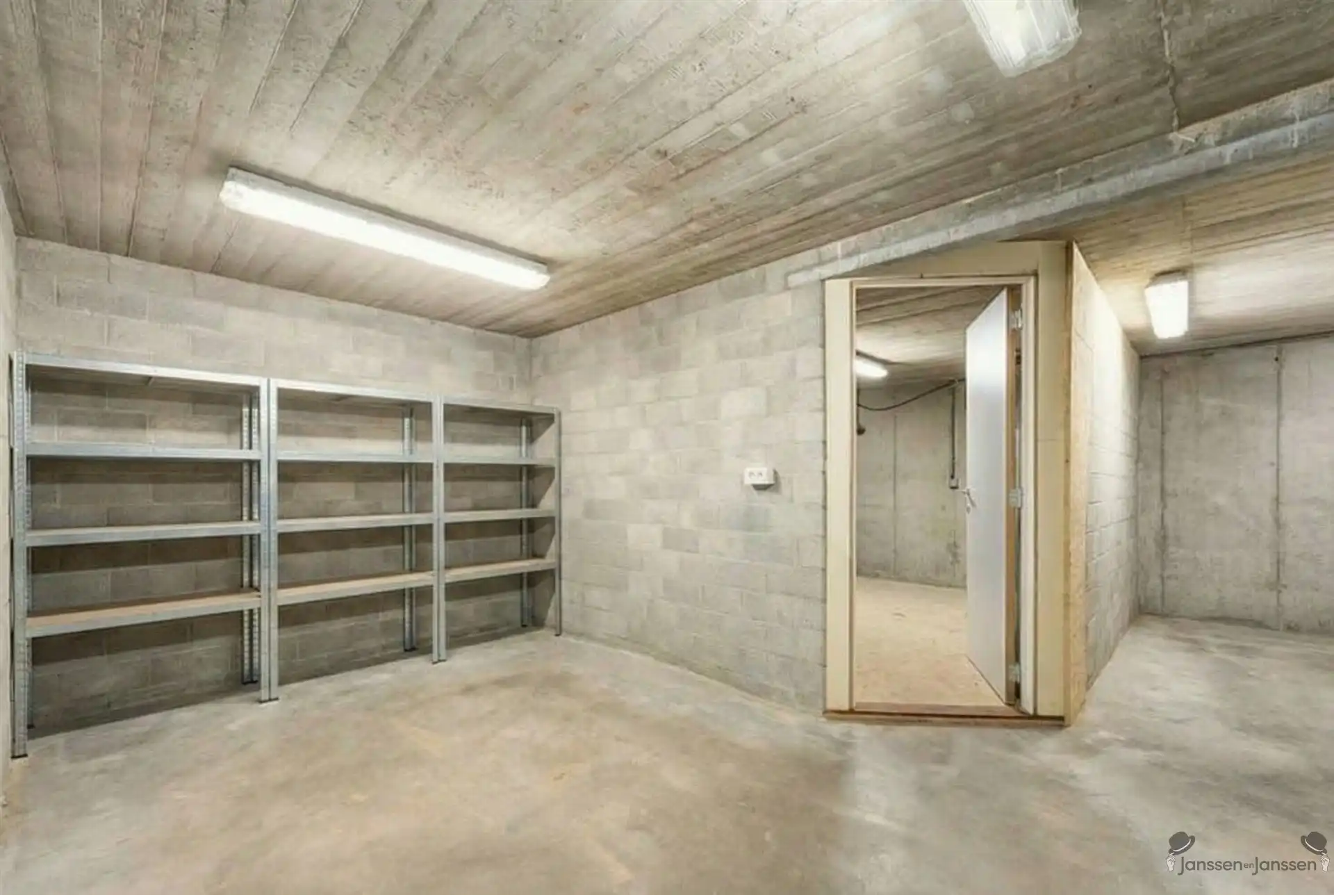 Instapklare halfopen bebouwing met EPC A op toplocatie in Schilde foto 21