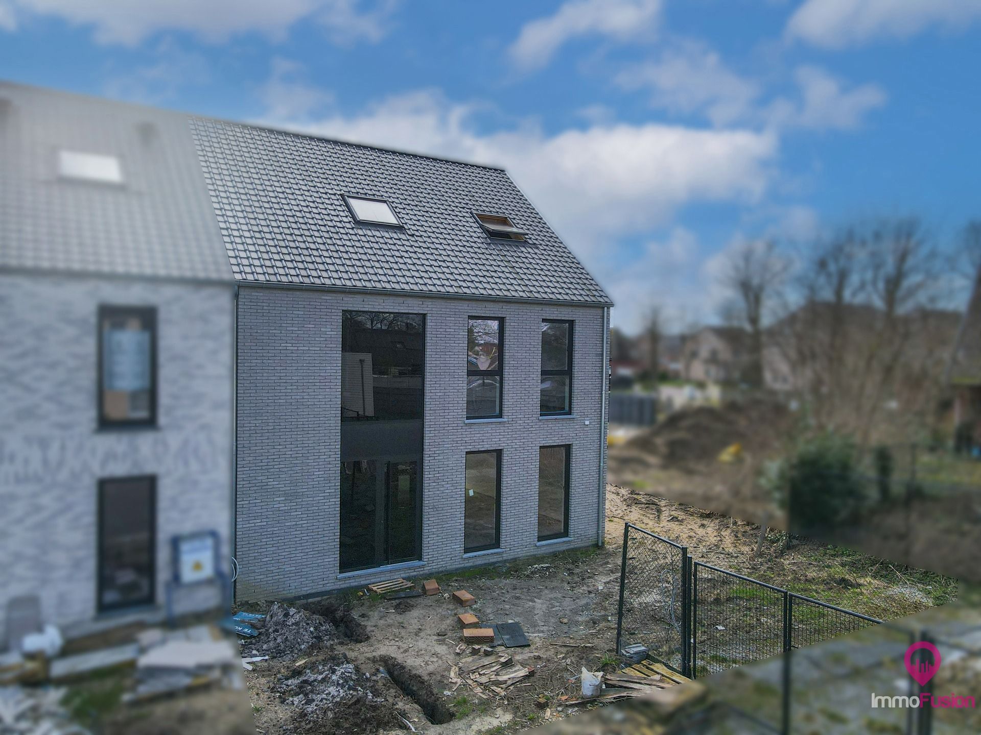 Modern halfopen nieuwbouwwoning met 4 slaapkamers en 3% RR! foto 1