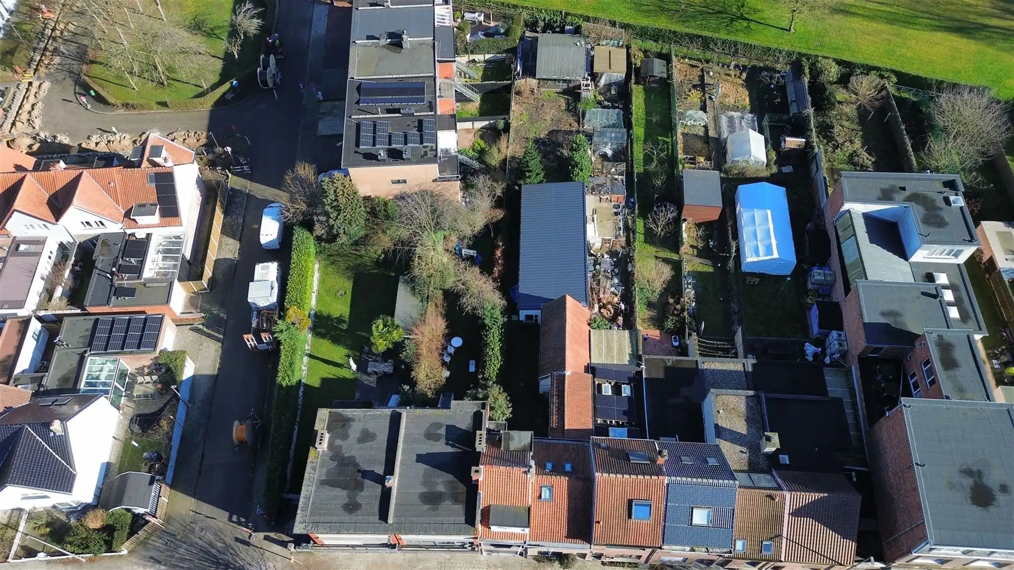 Charmante woning met tuin en ruim magazijn foto 9